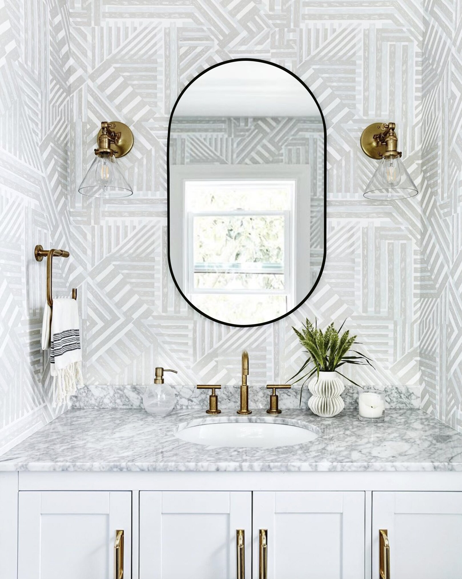 Decor Wonderland B209 Framed-Bath-Mirrors - View #6