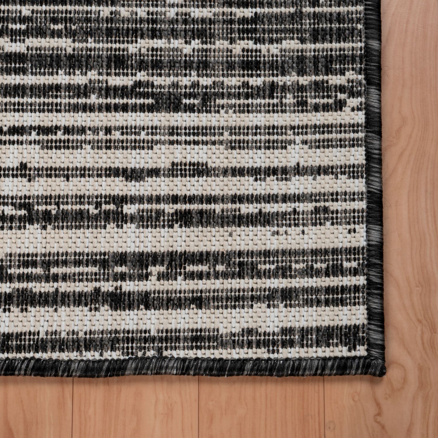 LR Home 1937A2084934J8 rugs - View #8