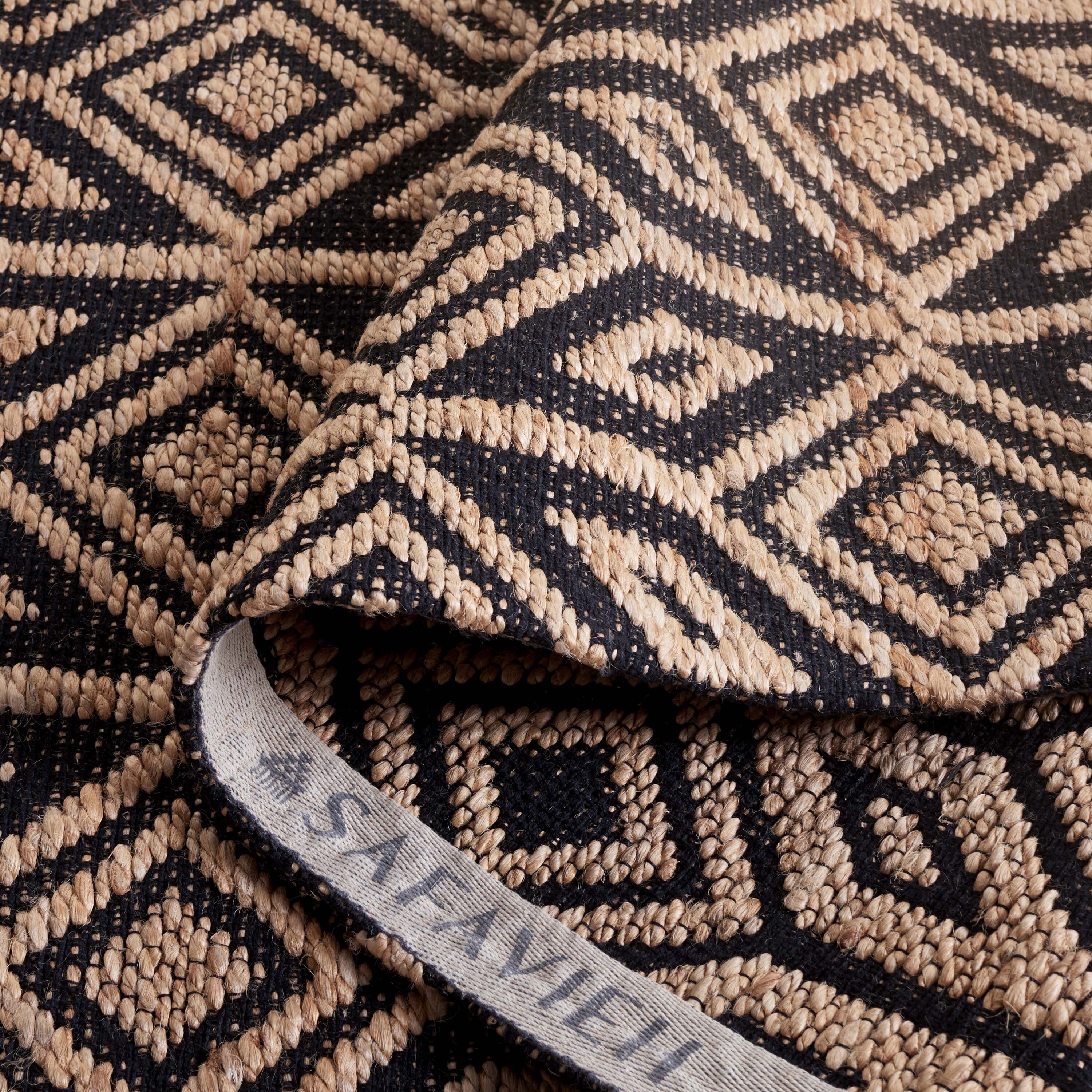 Safavieh NFB660Z-4 rugs - View #6