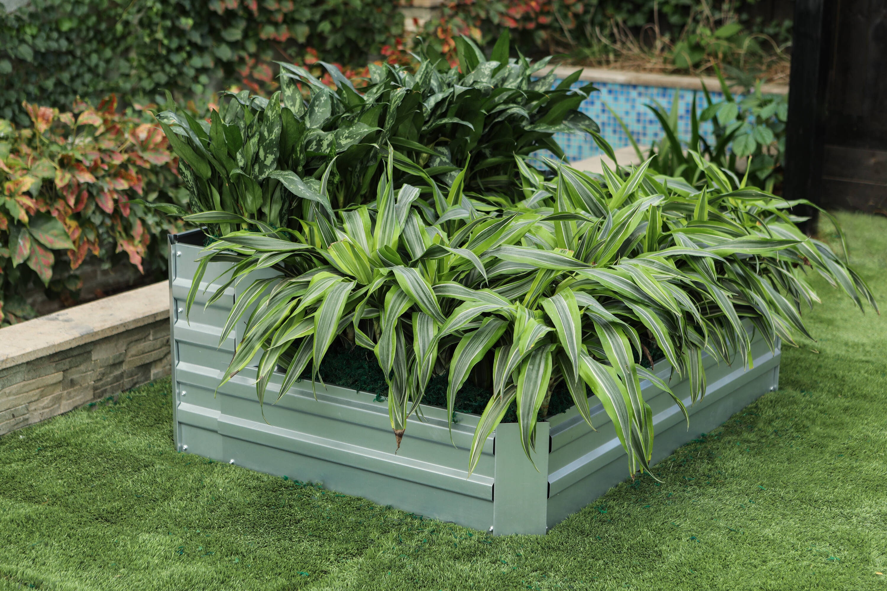 LuxenHome WHPL1274 Raised-Garden-Beds - View #2