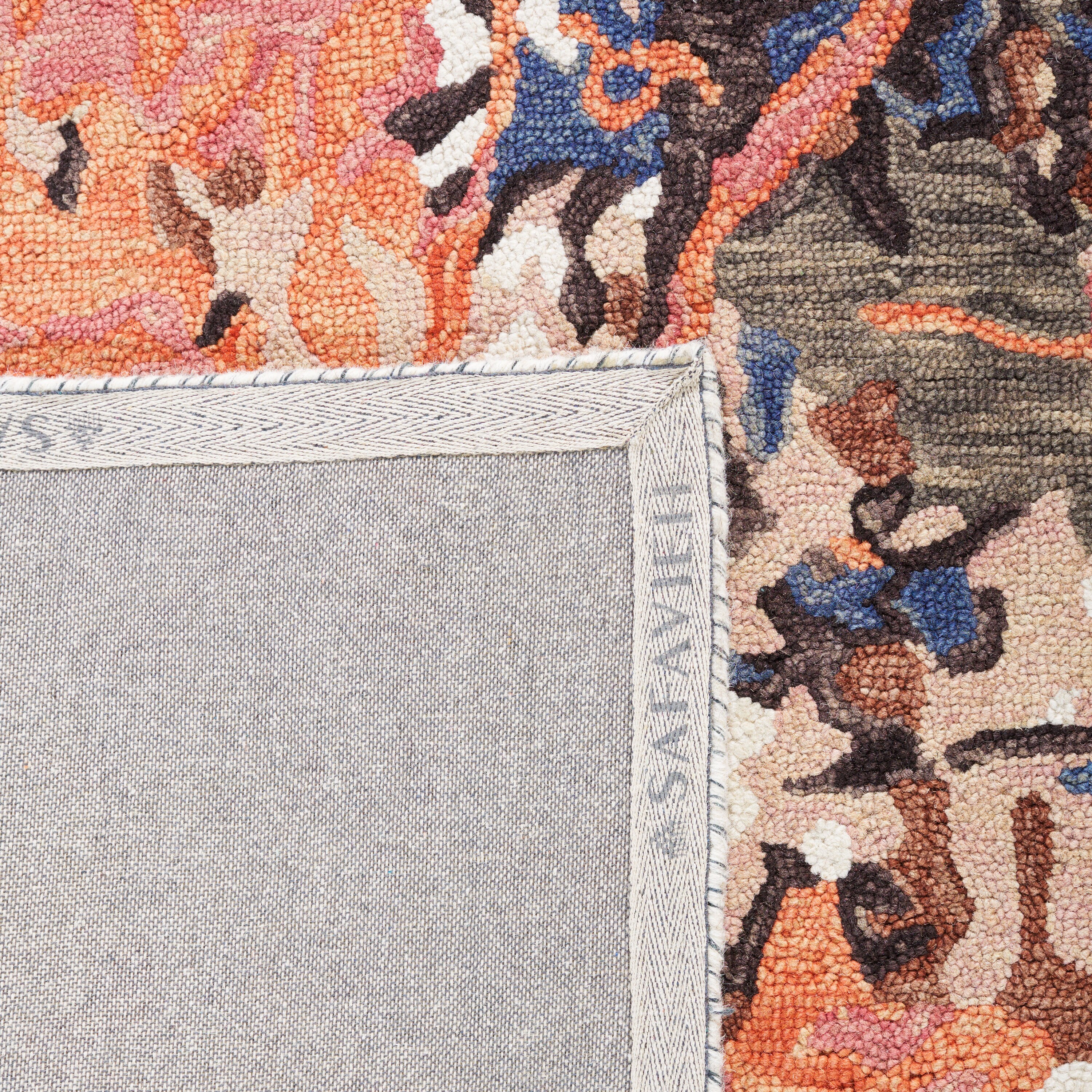 Safavieh BLM460U-4 rugs - View #3