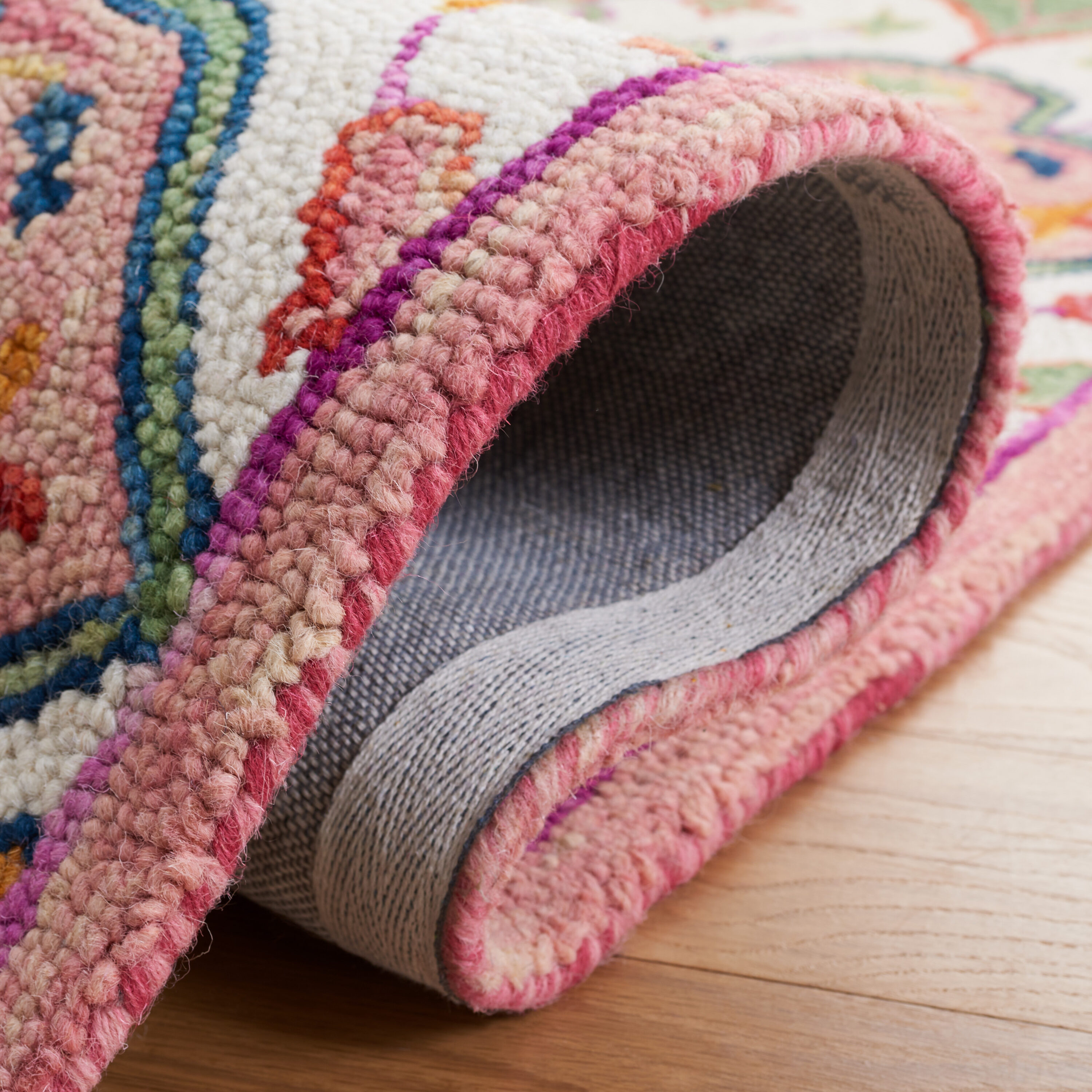 Safavieh BLM456A-28 rugs - View #7