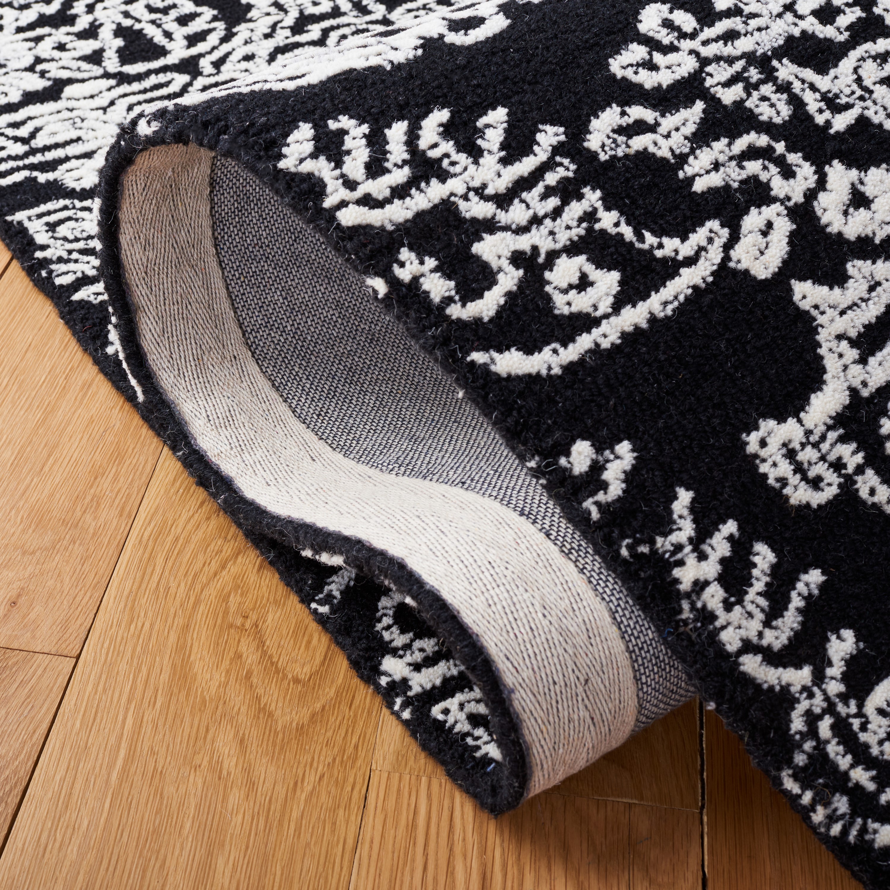 Safavieh MET993Z-8 rugs - View #5