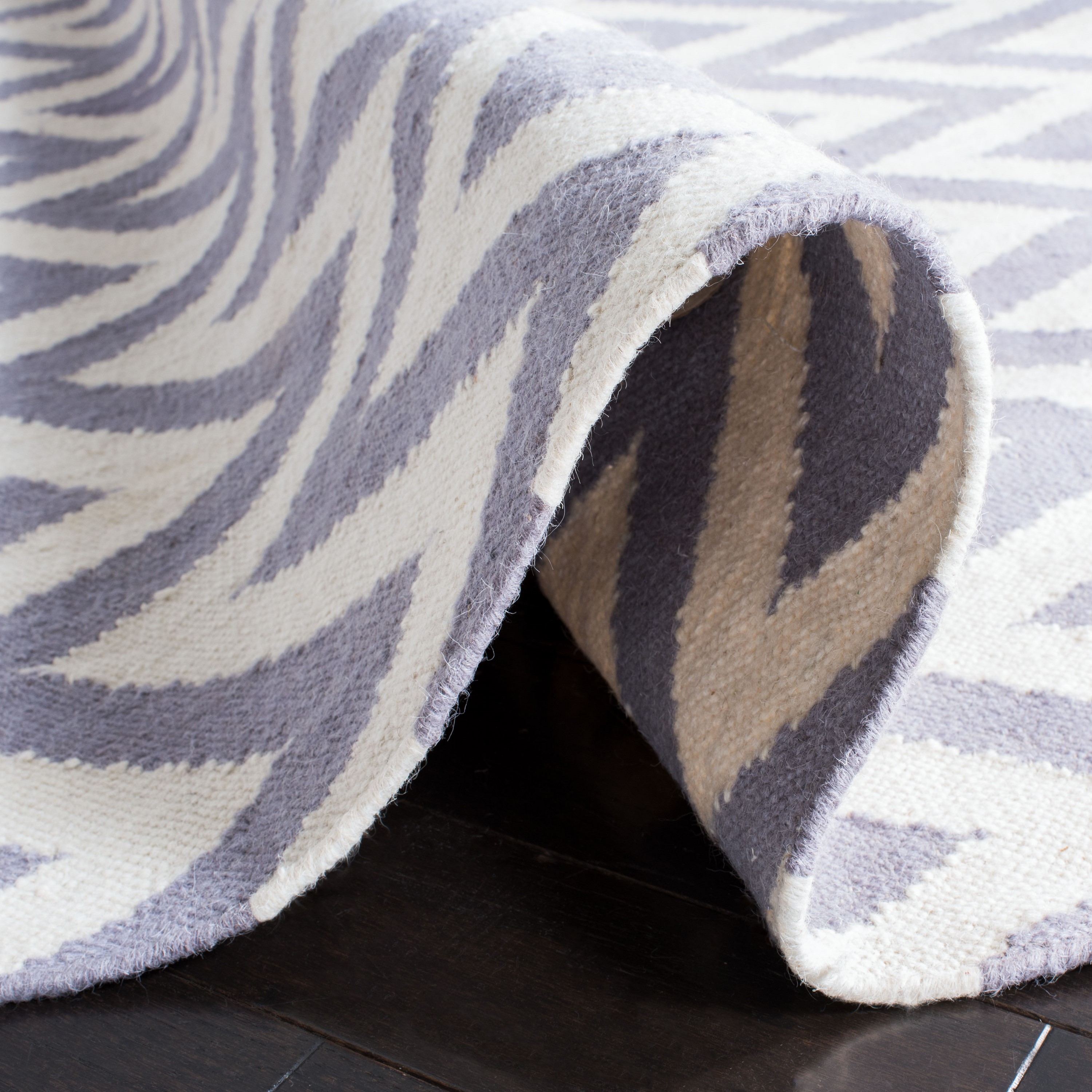 Safavieh DHU557J-8 rugs - View #5