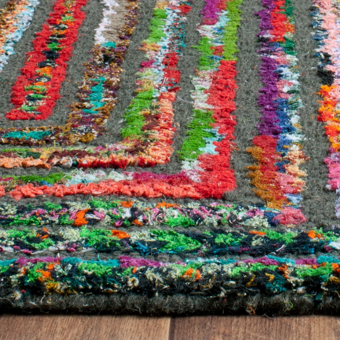Safavieh NAN609A-26 rugs - View #7