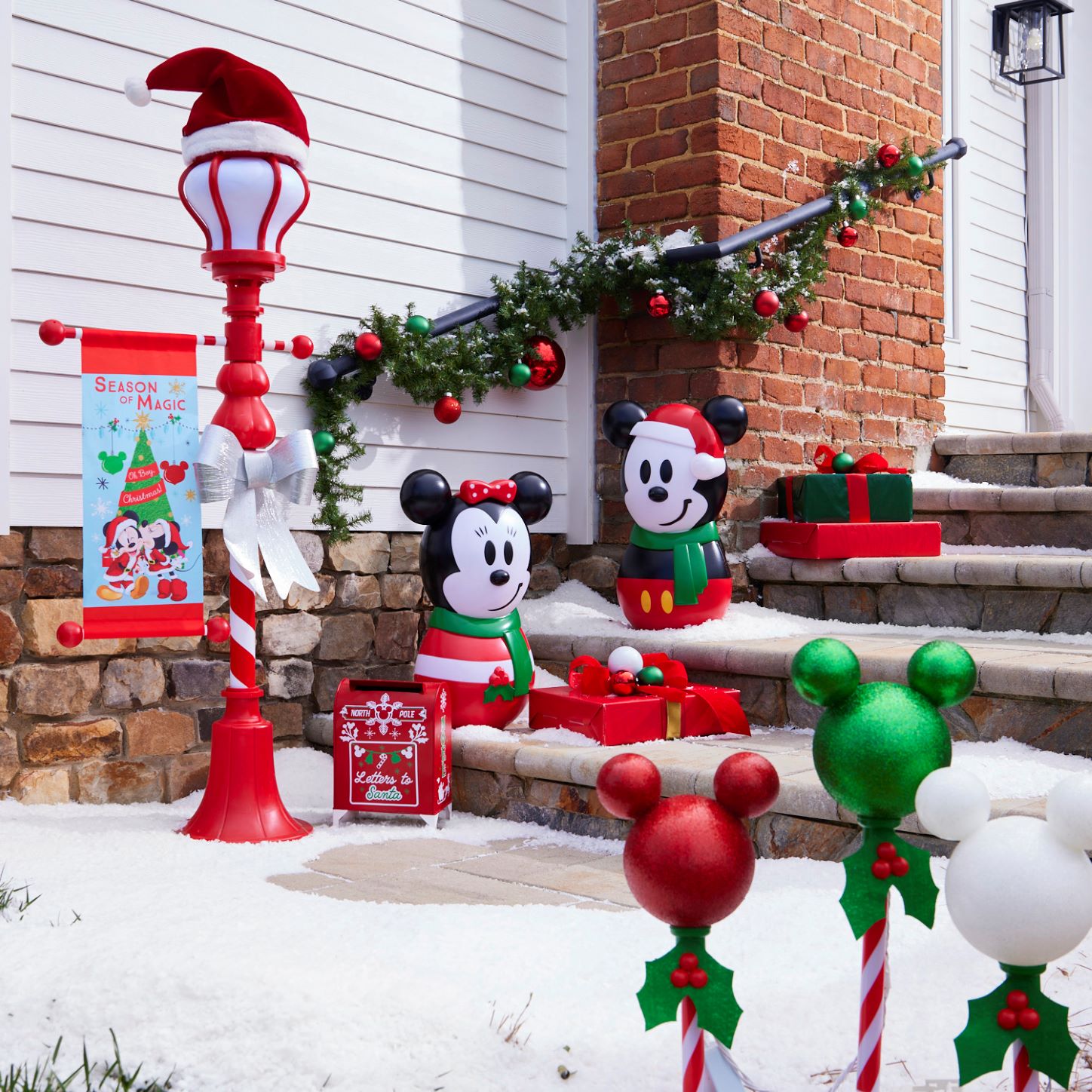 Disney 3-Marker Multicolor Mouse Christmas Pathway Markers at