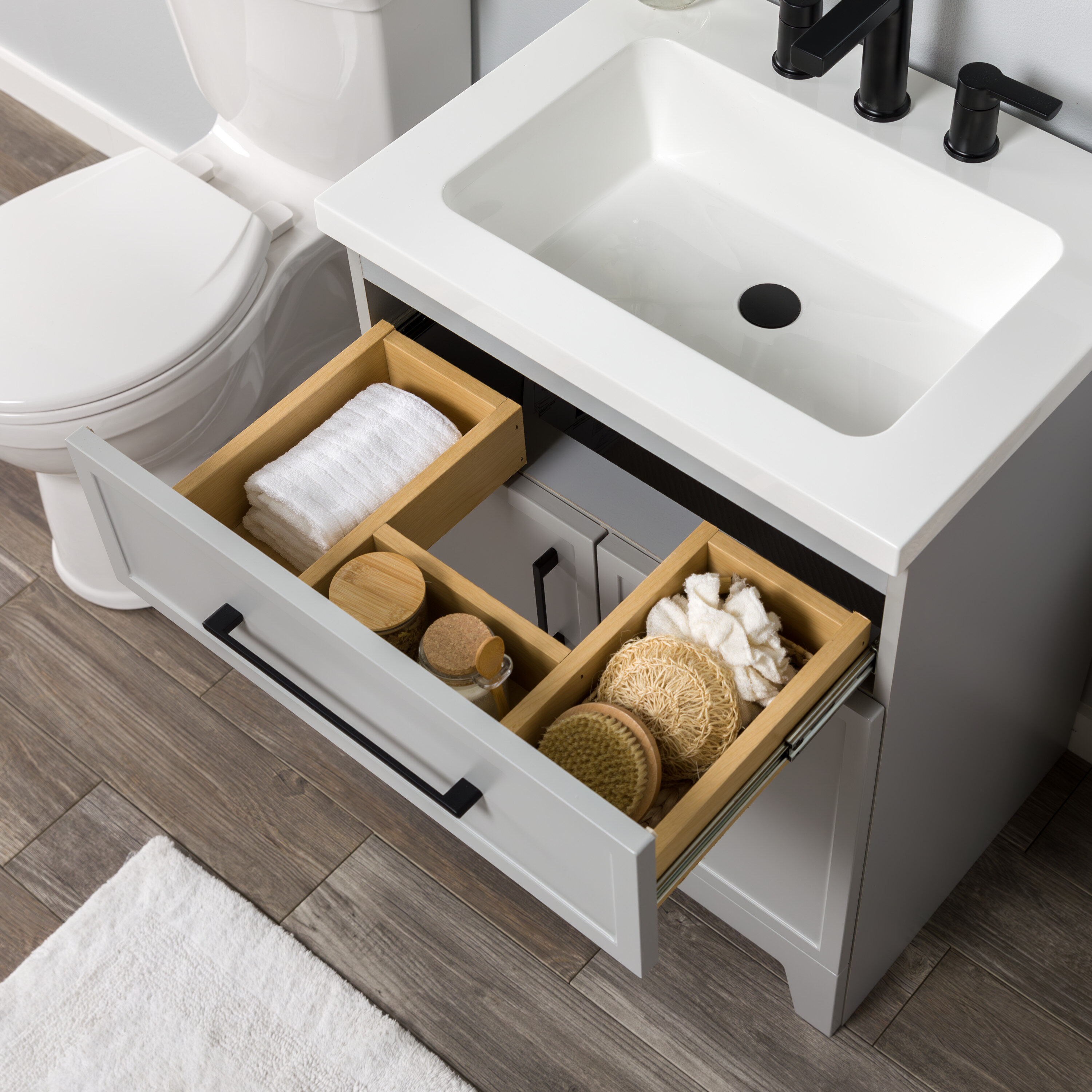 Style Selections Dolton 24-in Natural Oak Undermount Single Sink Bathroom Vanity with White Engineered Stone Top (Mirror Included)