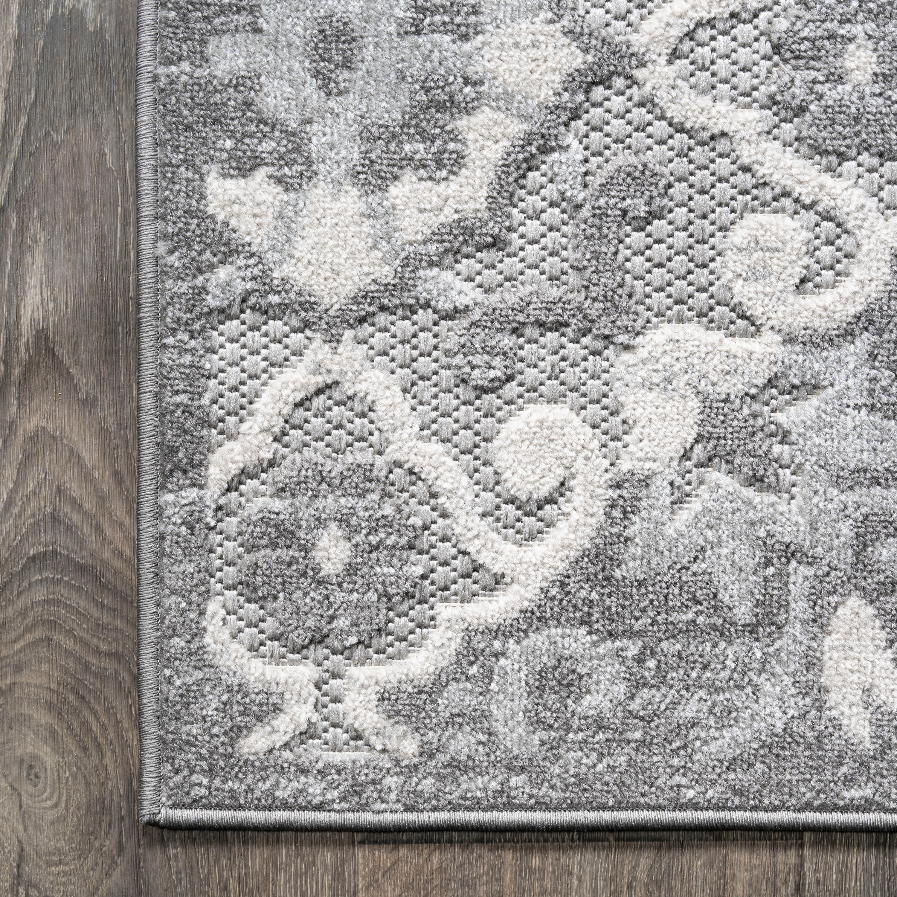 Lucena 8' x 10' Gray Synthetic Medallion Reversible Area Rug
