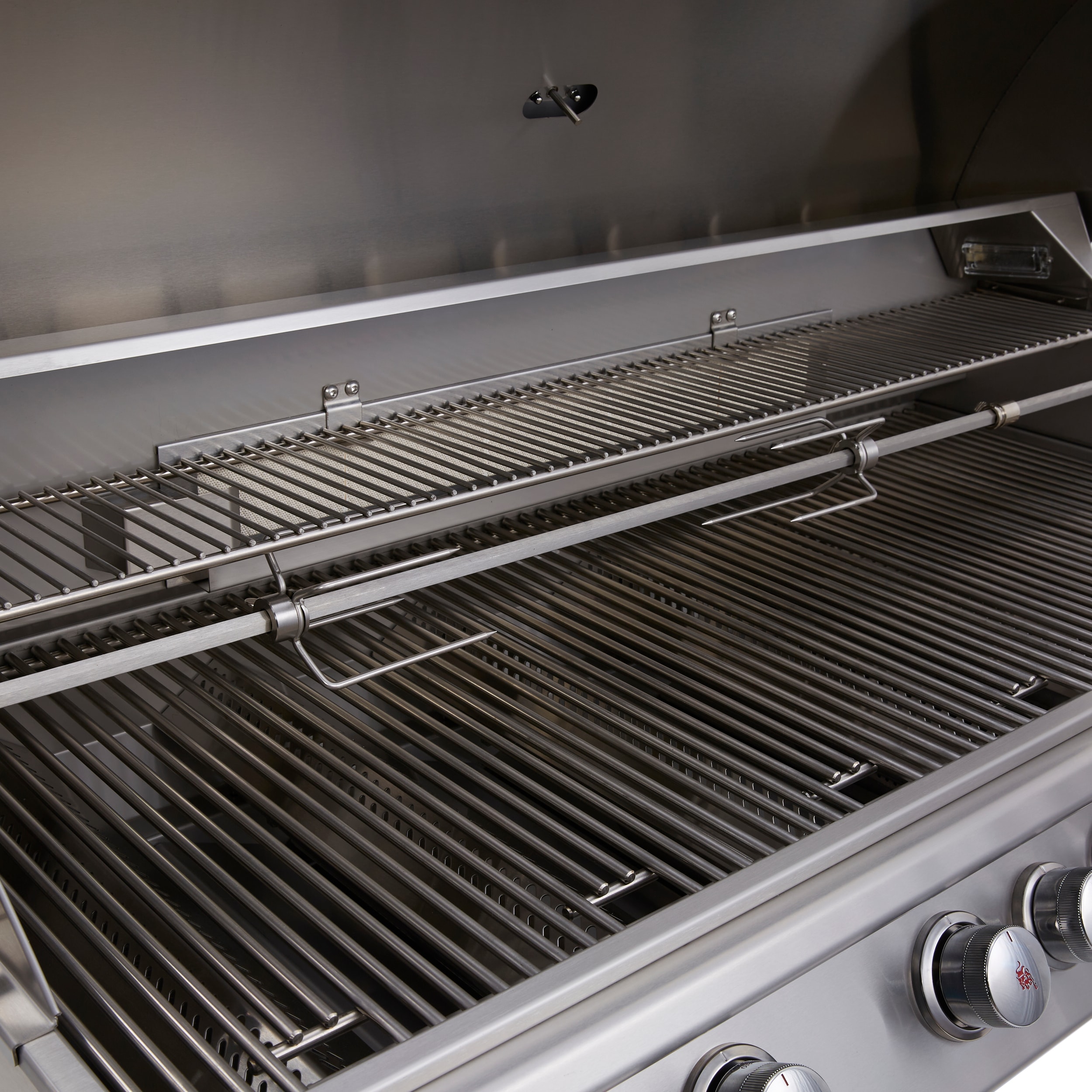 Bull Stainless Steel 6-Burner Natural Gas Grill in the Gas Grills ...