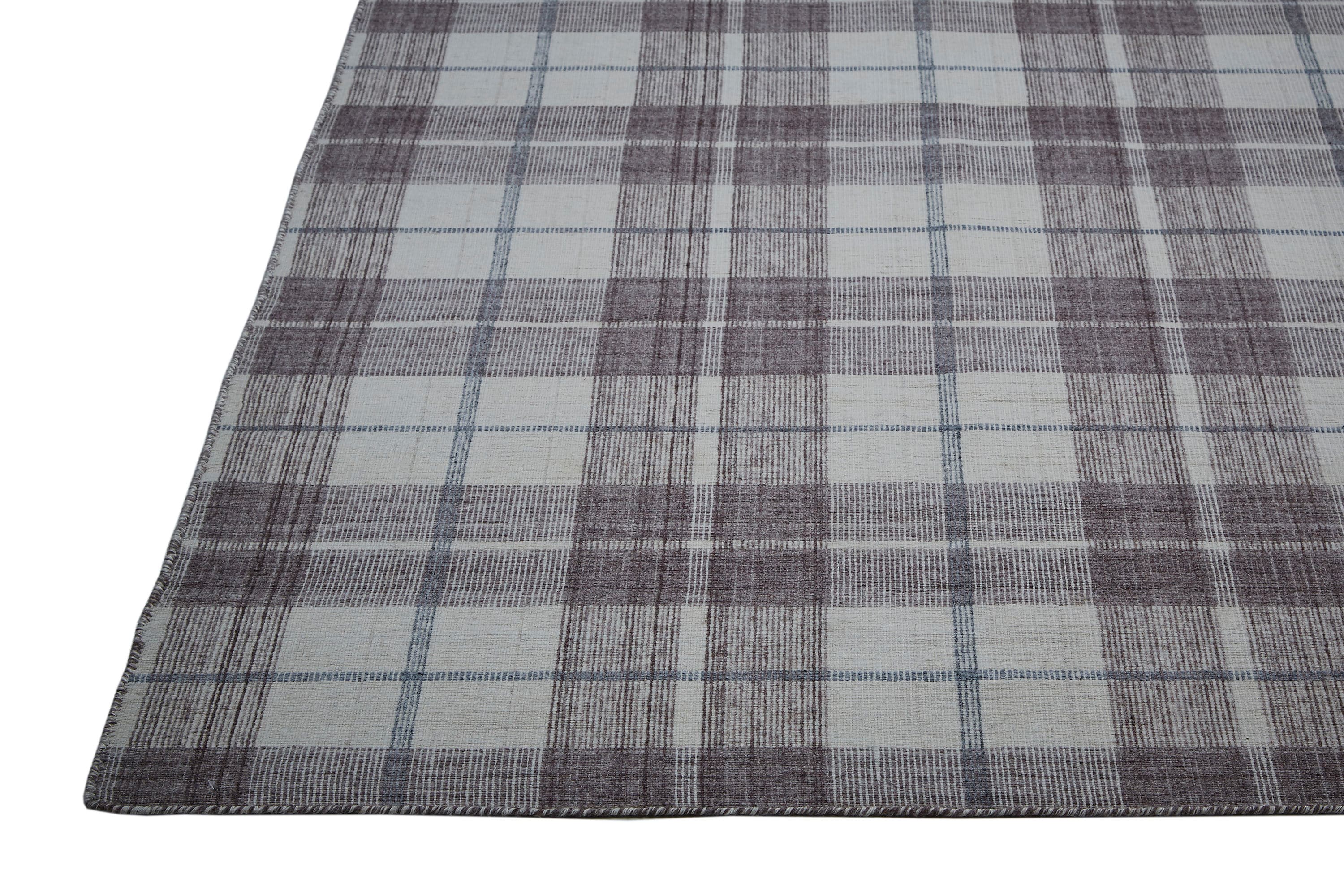Ivory and Gray Reversible Synthetic Rug 3'6" x 5'6"
