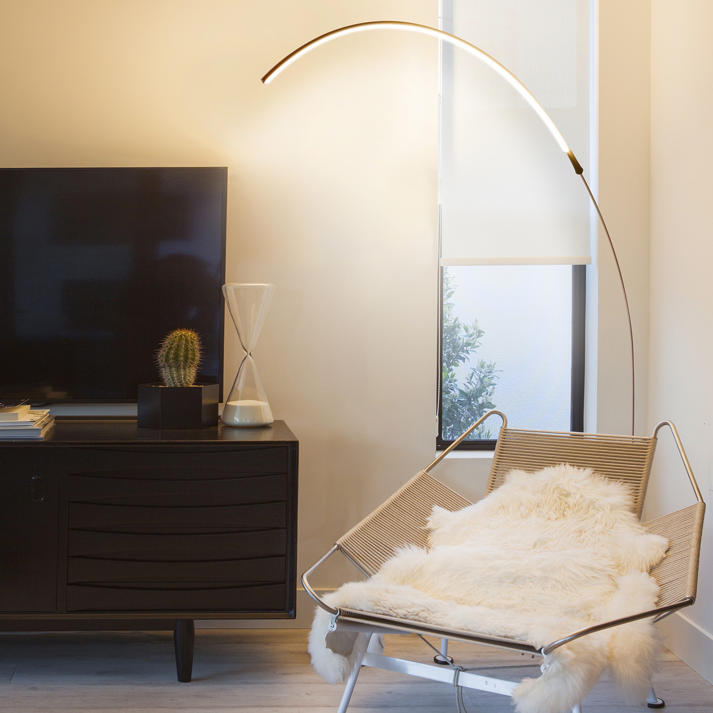 Brightech DS-TV6Z-BB3K floorlamps - View #6