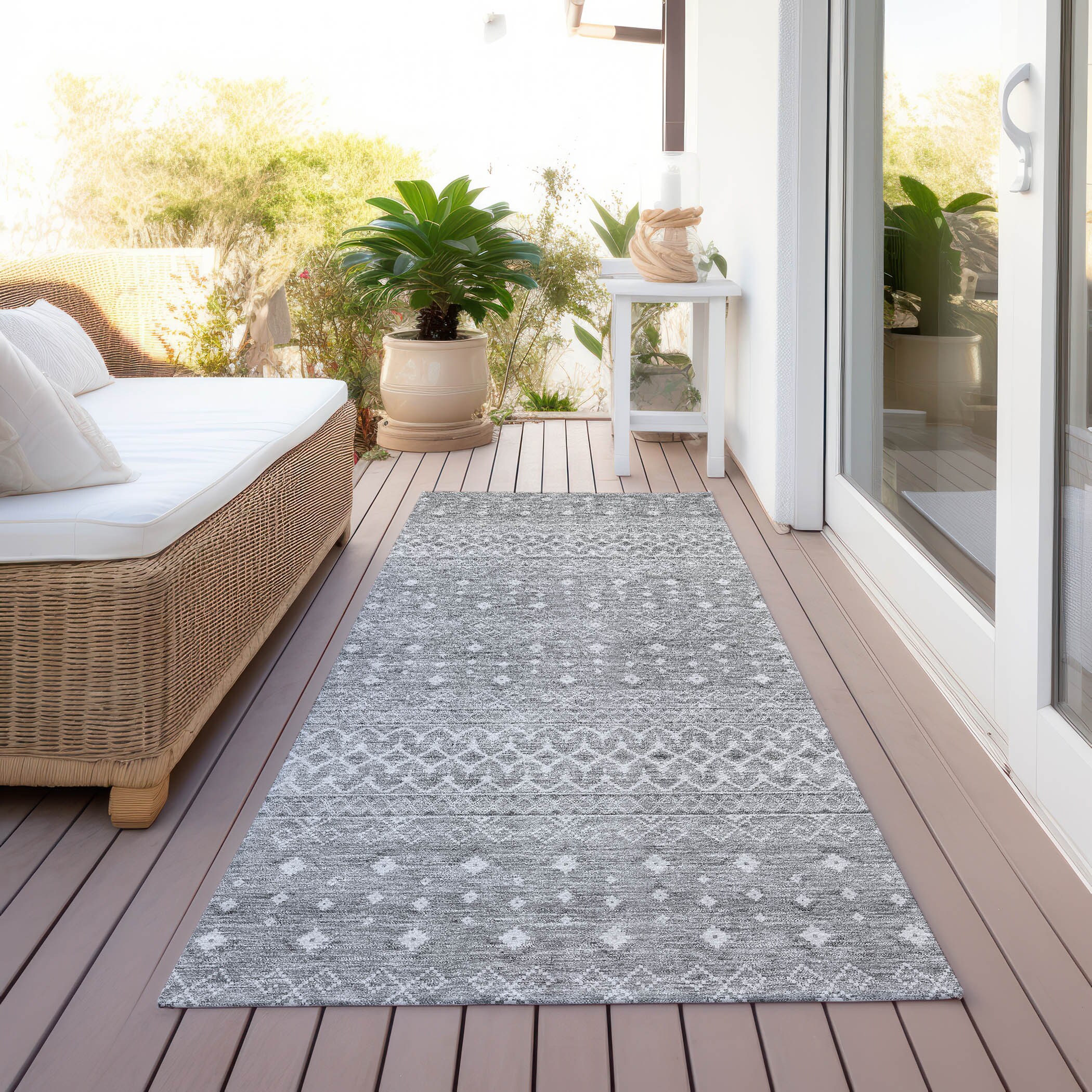 Silver Flat Woven Synthetic Indoor Outdoor Runner Rug