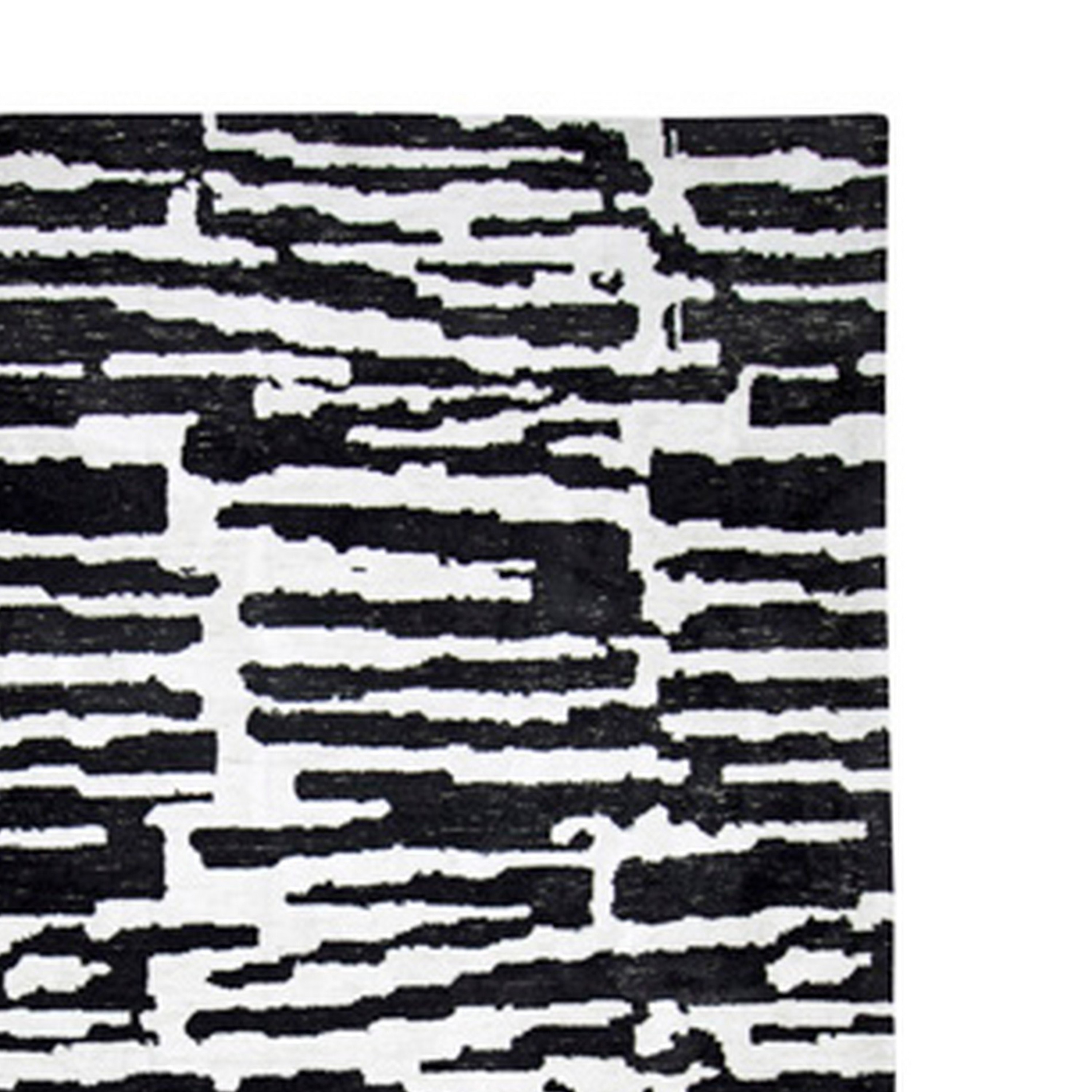 Benzara BM318346 rugs - View #3