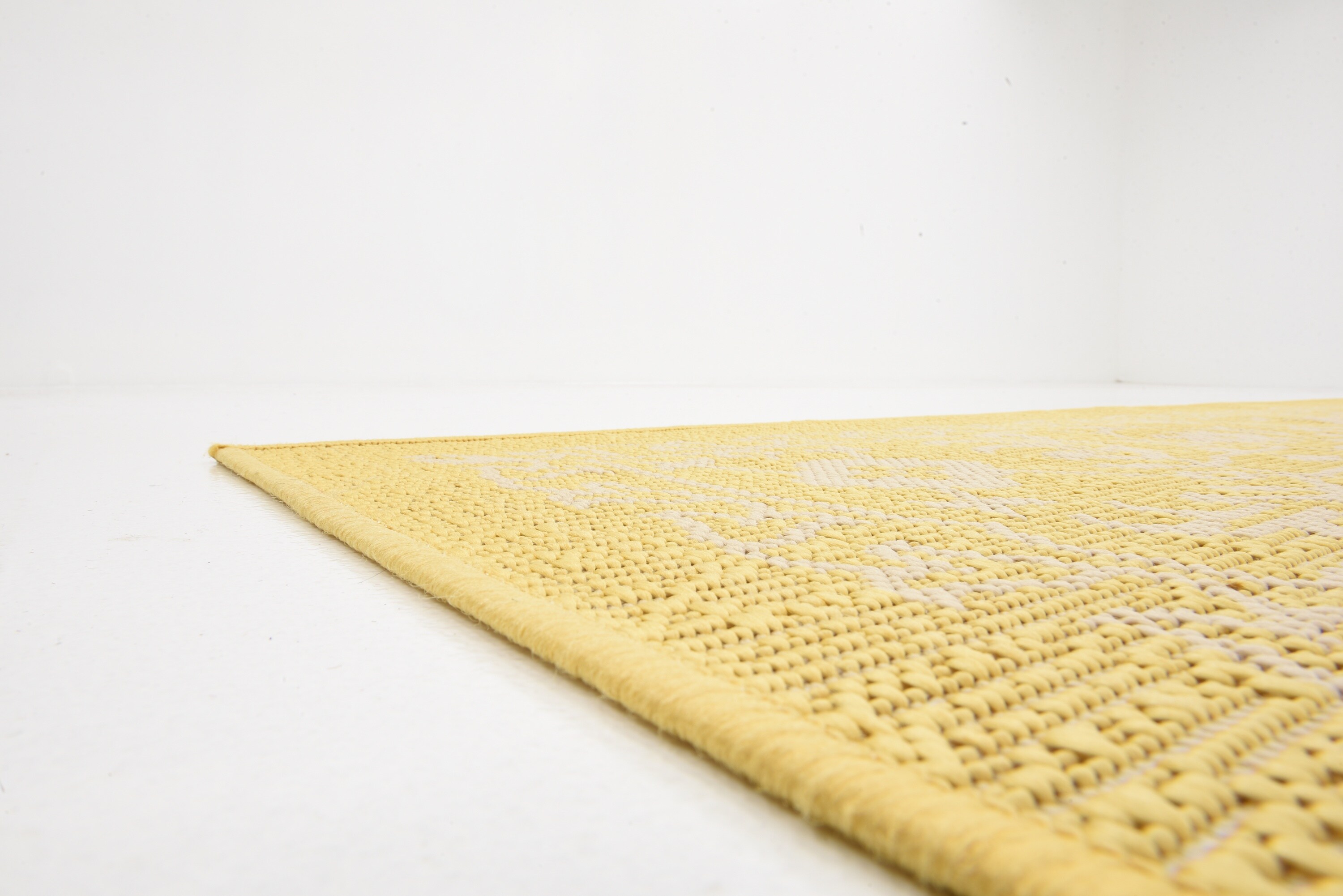Unique Loom 3135518 rugs - View #3