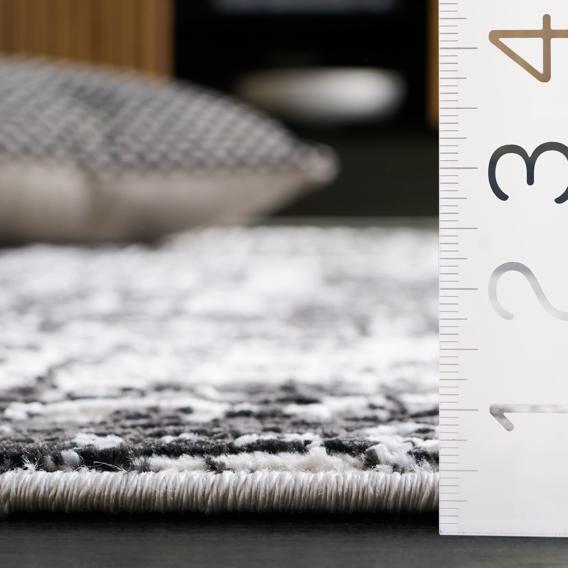 Safavieh MIL294A-7SQ rugs - View #3