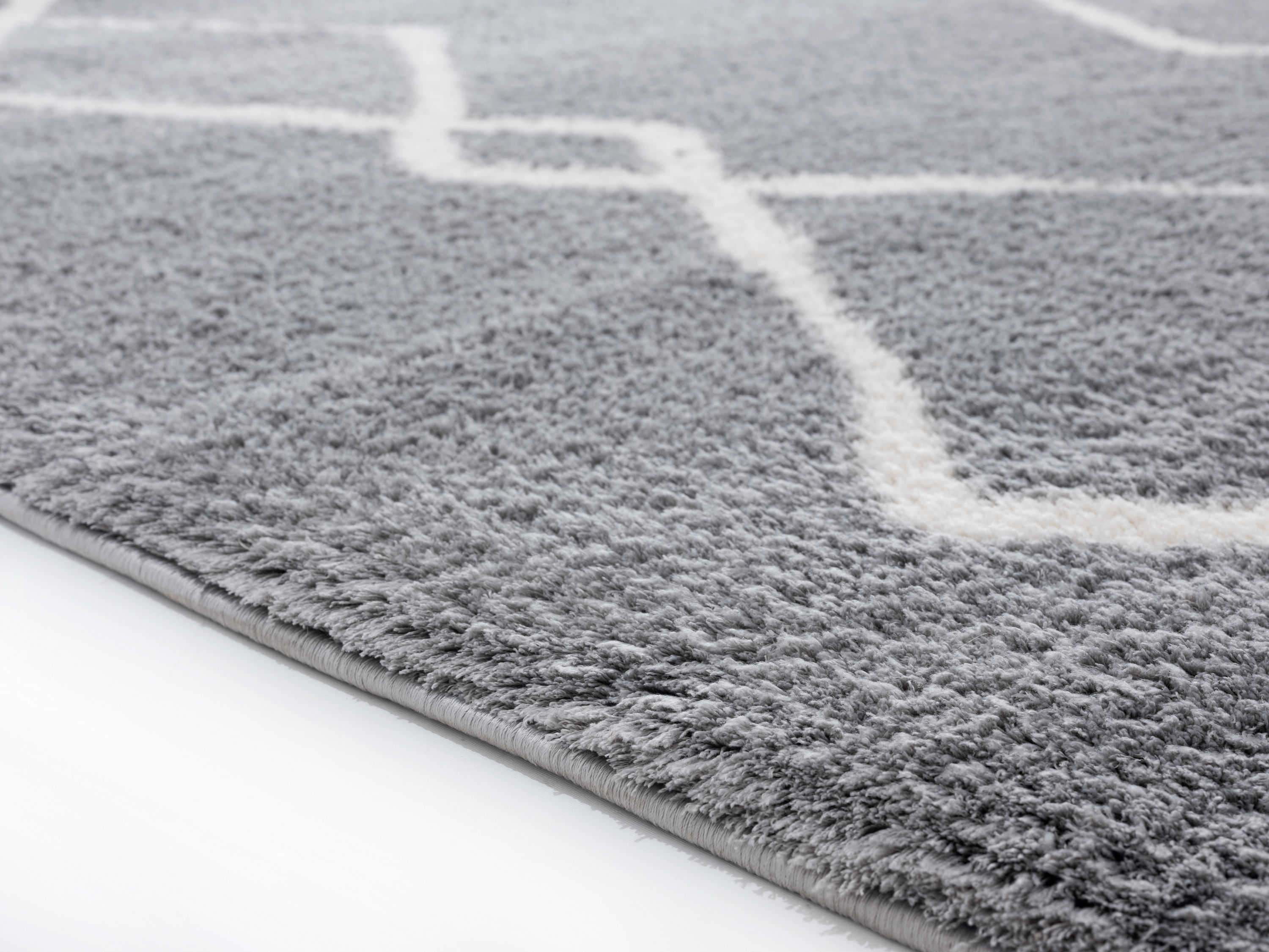 United Weavers Of America 1840 20272 88R rugs - View #4
