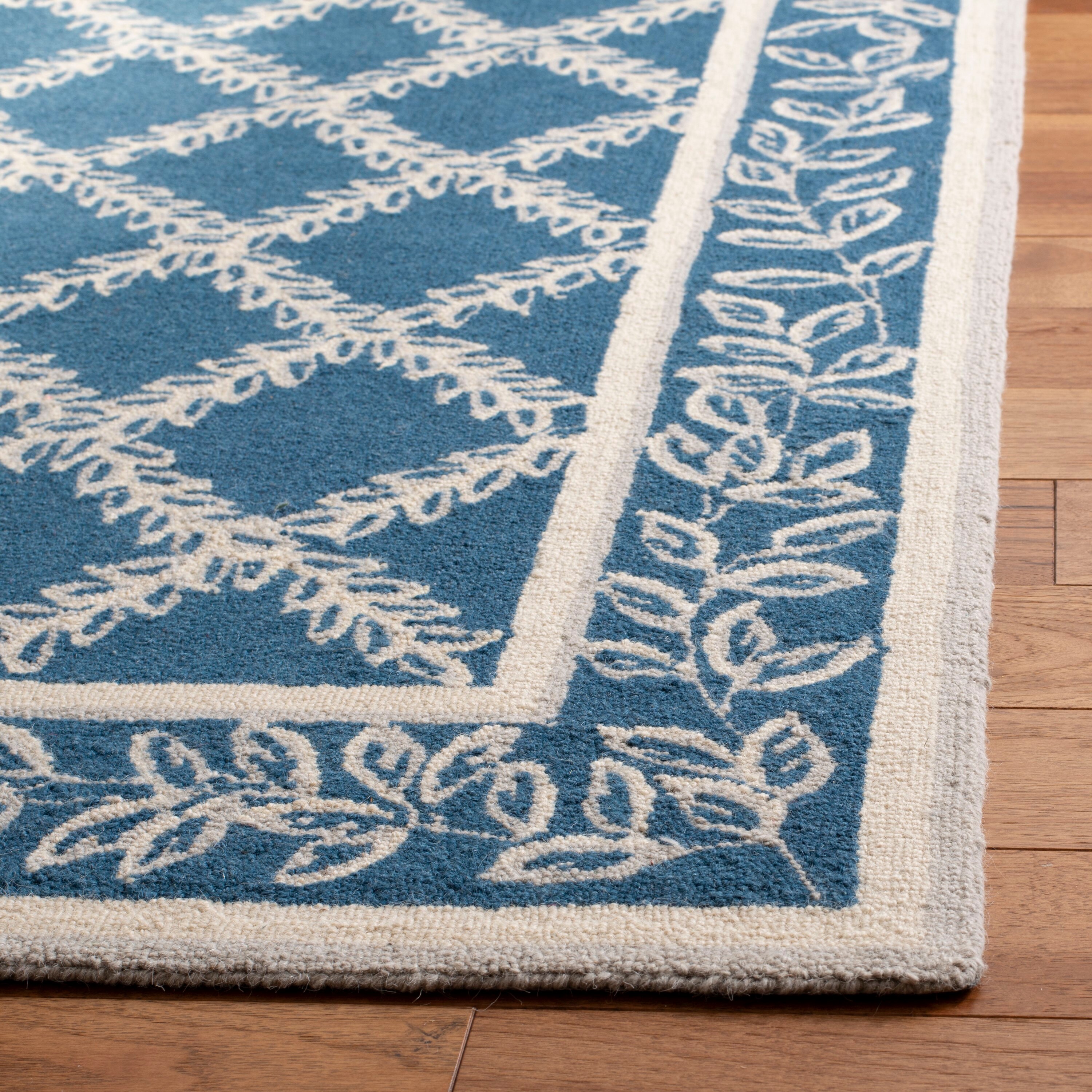 Safavieh HK230N-9 rugs - View #3