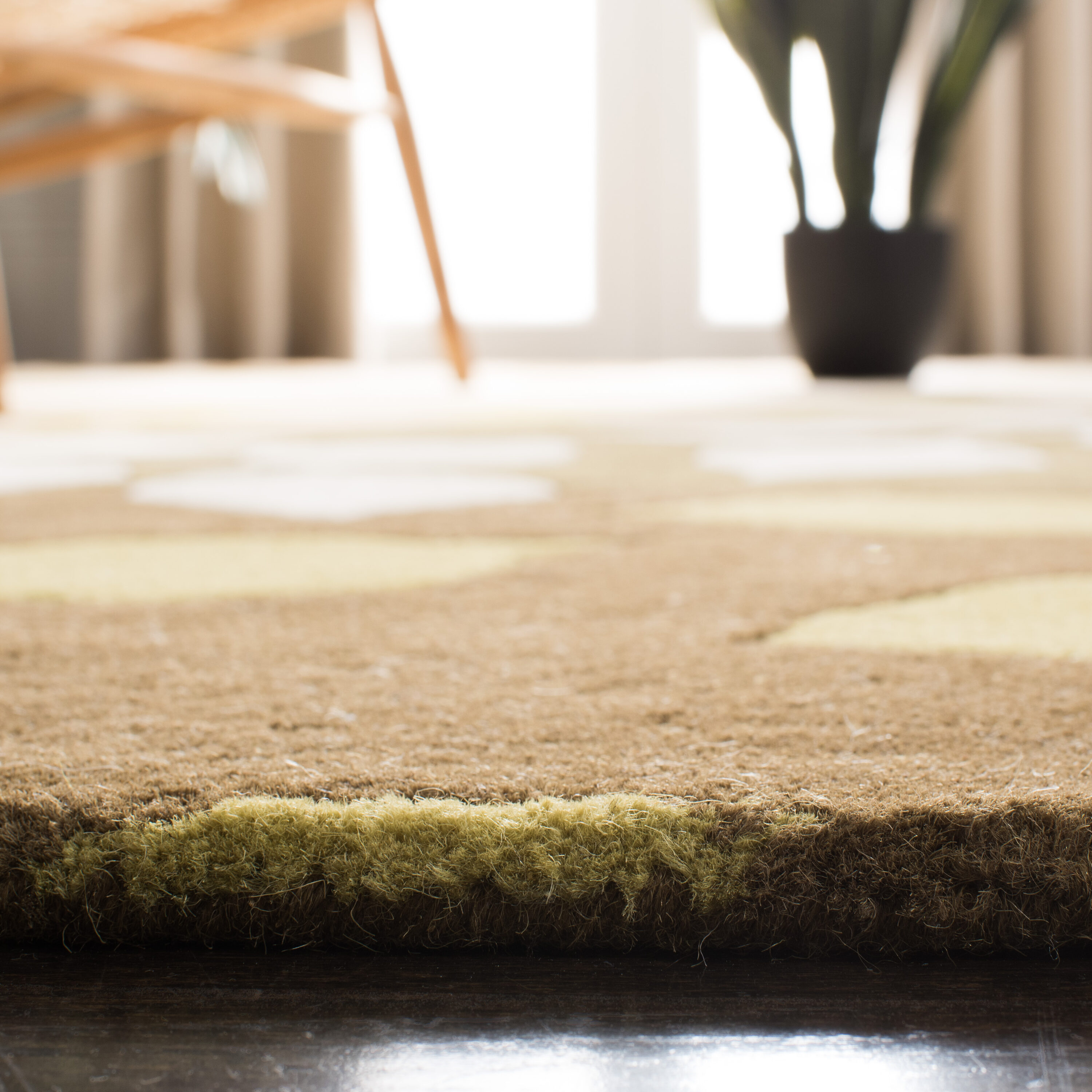 Safavieh SOH785A-4 rugs - View #4