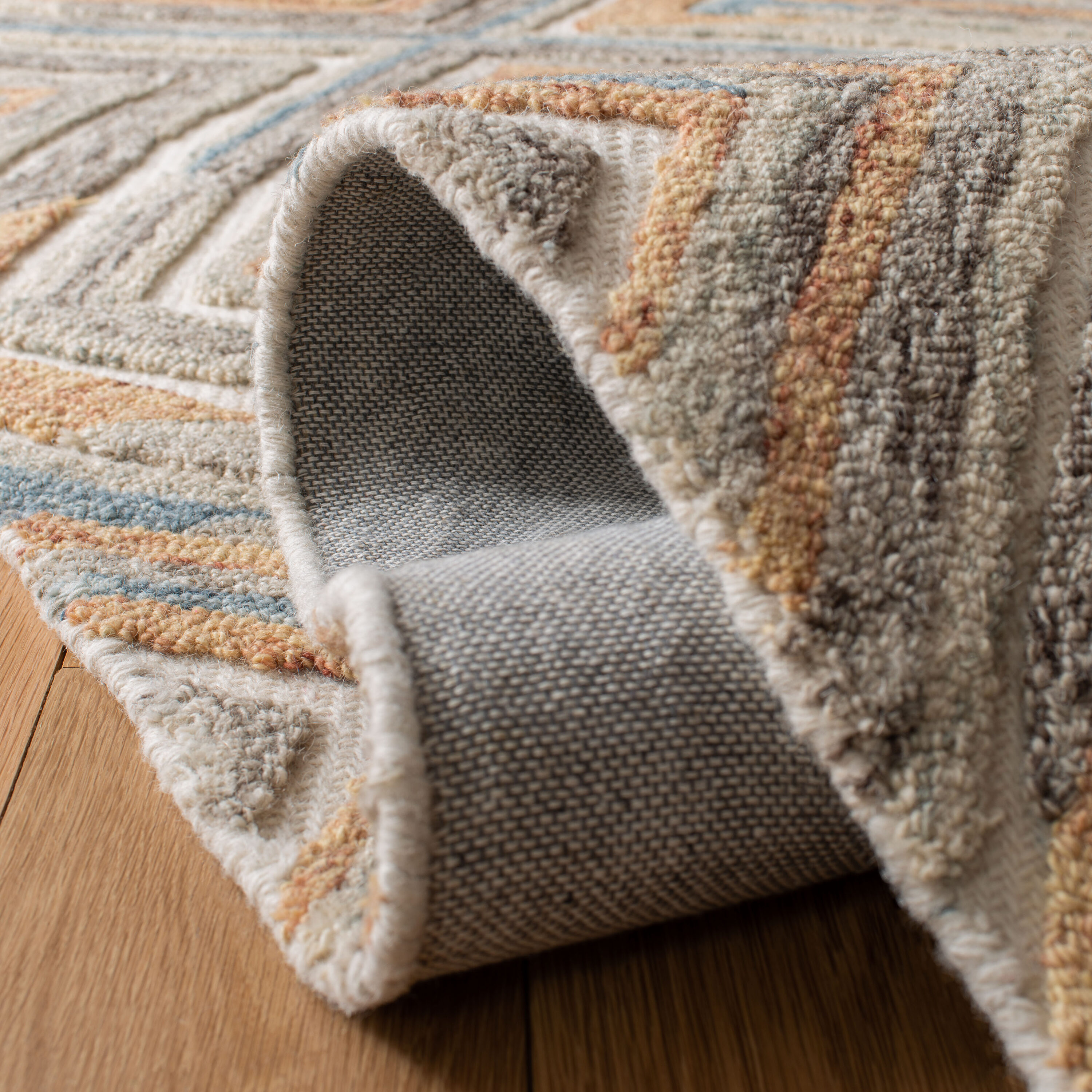 Safavieh KLM402D-5 rugs - View #5