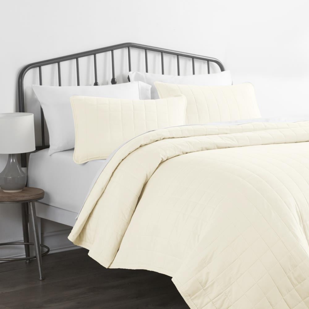 Ienjoy Home IEH-QLT-SQ-T-YE Home 2 -Piece Yellow Twin/Twin XL Quilt Set