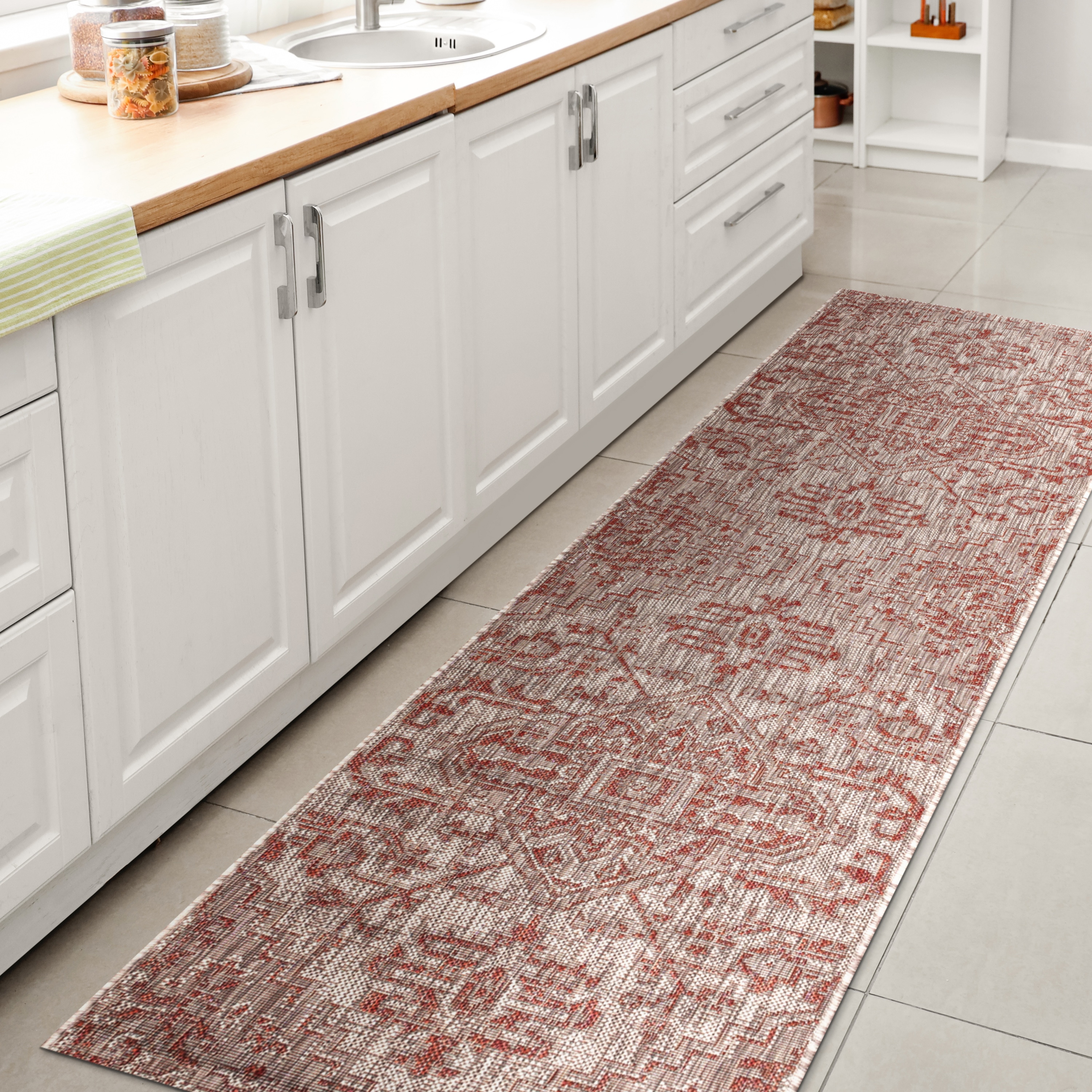 JONATHAN  Y SMB105A-28 Santa Monica Estrella Textured Weave 2 x 8 (ft) Loomed Polypropylene Red/Taupe Rectangular Indoor/Outdoor Border Coastal Runner rug