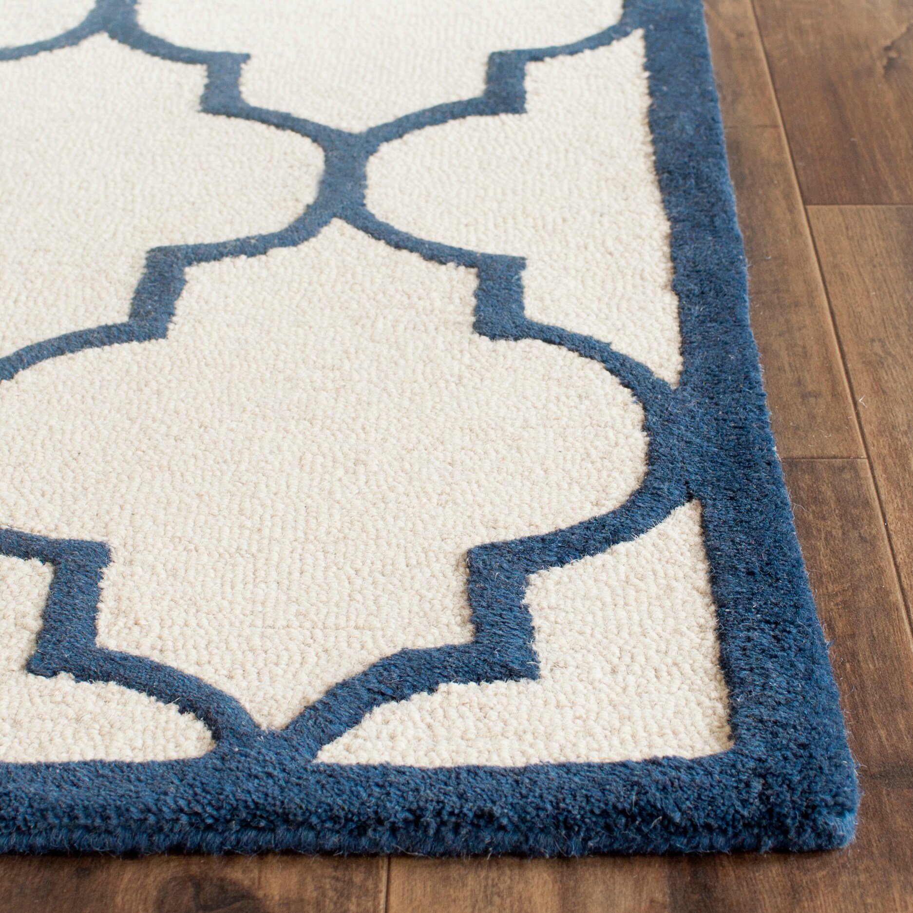 Safavieh CAM134Z-28 rugs - View #3