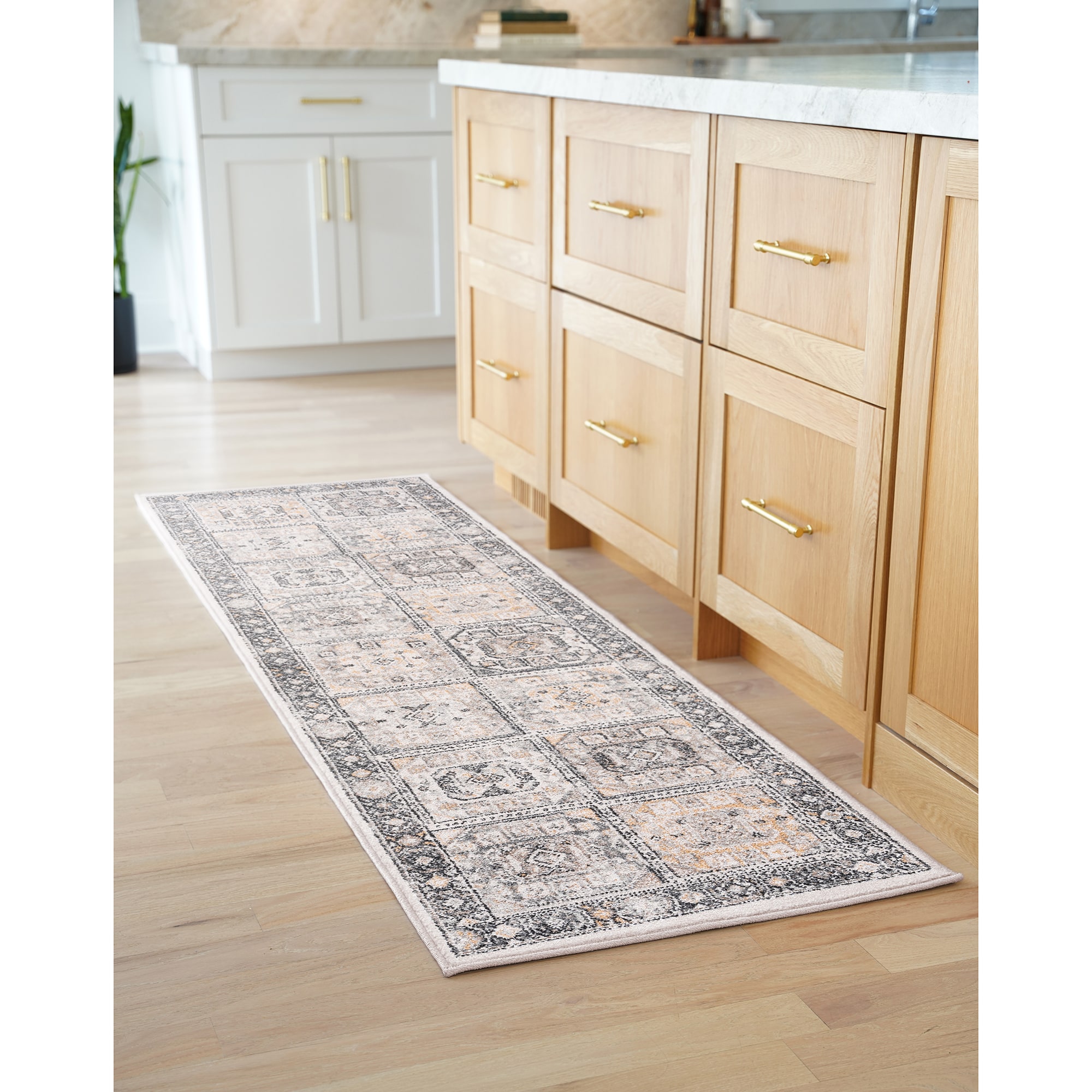 Tayse MGC1117 2X8 2 x 8 (ft) Cream Rectangular Indoor Floral/Botanical Oriental Pet Friendly Area rug