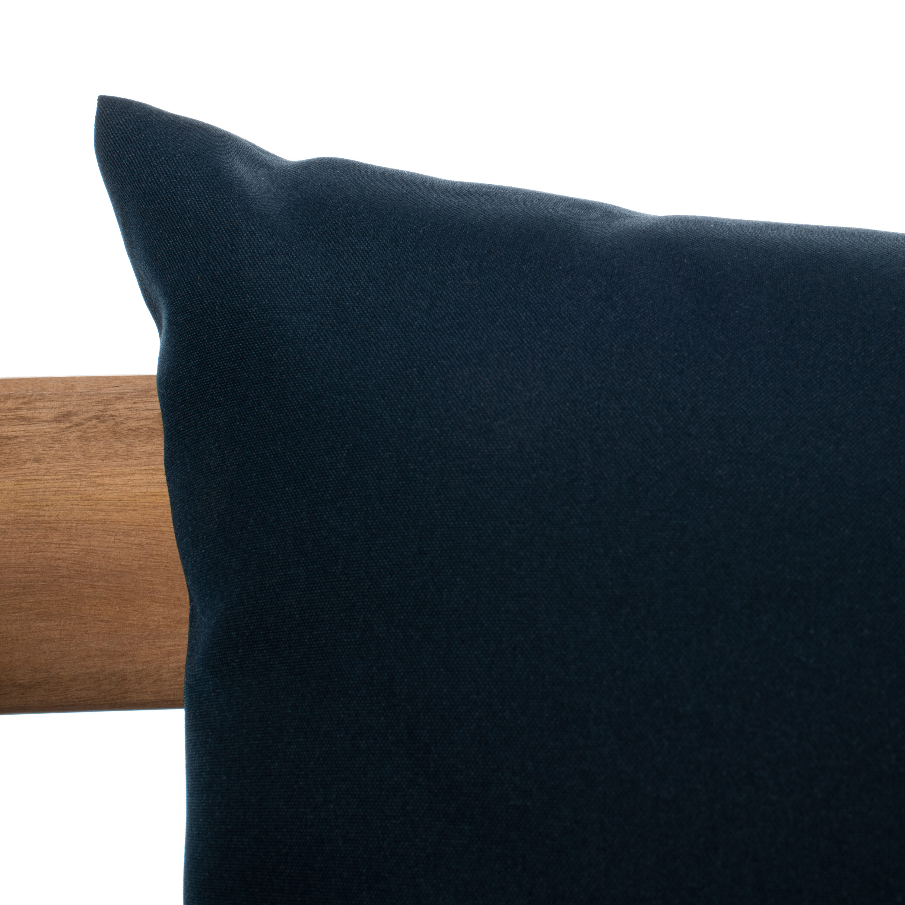 Safavieh PAT6745D Patio-Sofas-Daybeds - View #3