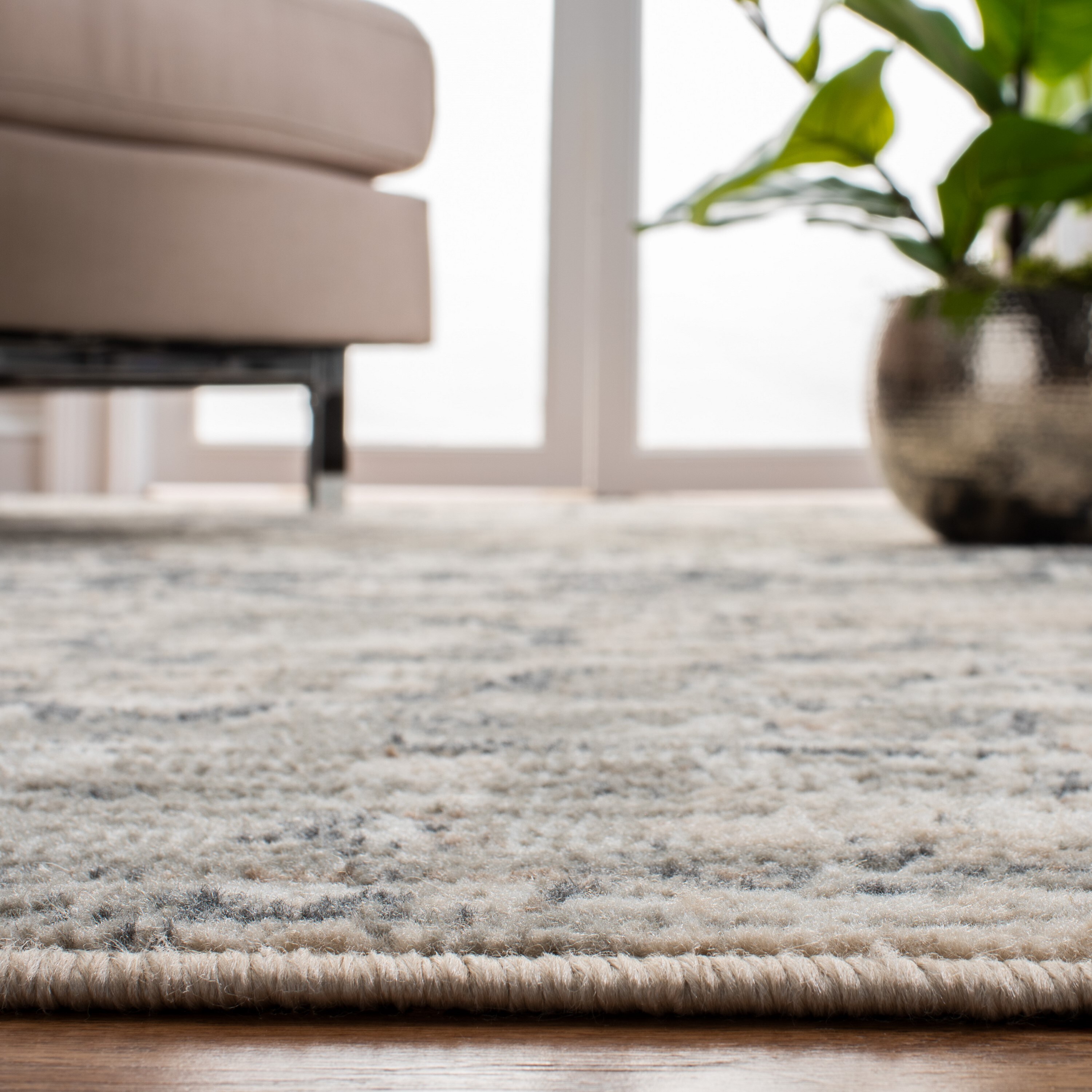 Safavieh PYR268A-5 rugs - View #4
