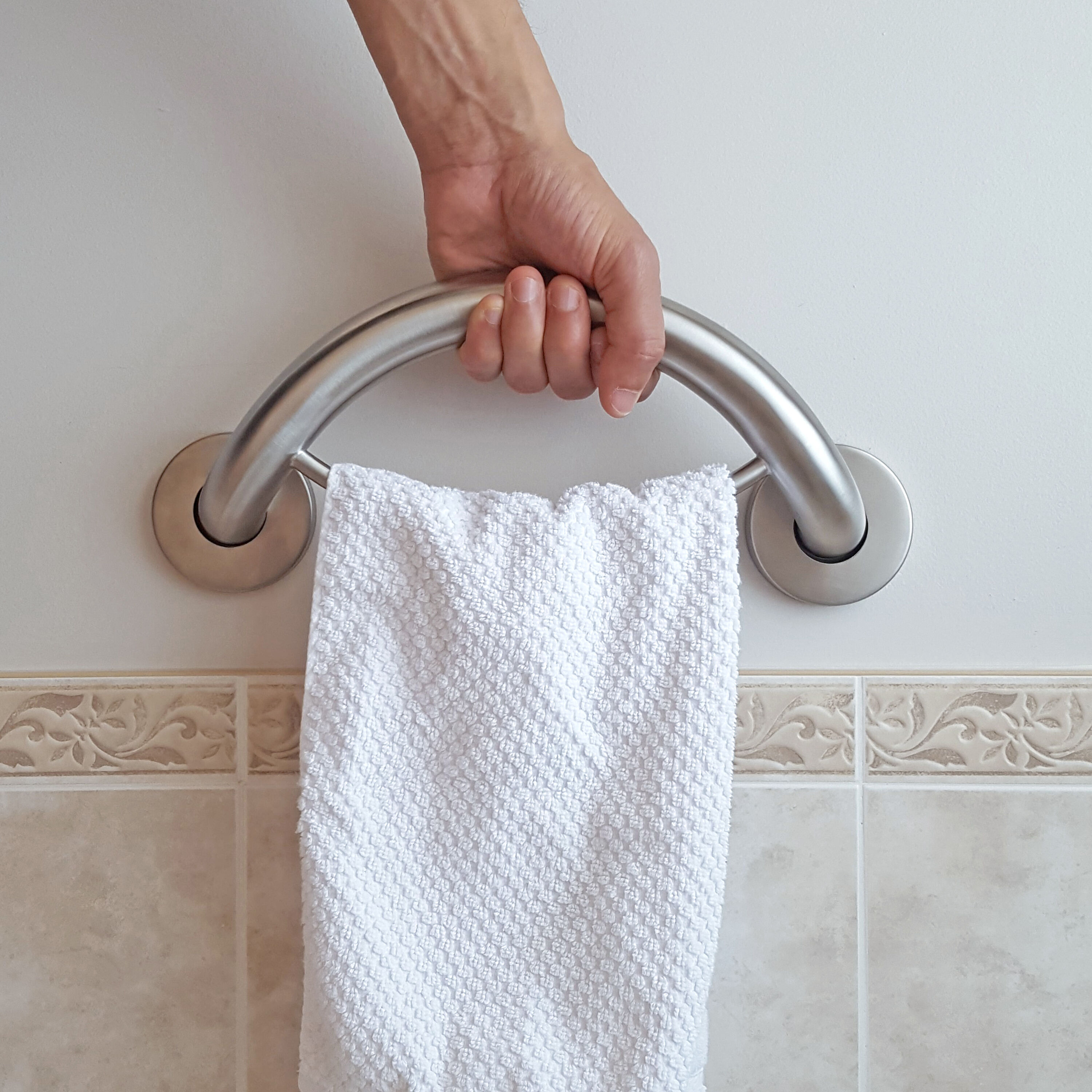 HealthCraft PLUS-TR-BLK Grab-Bars - View #3