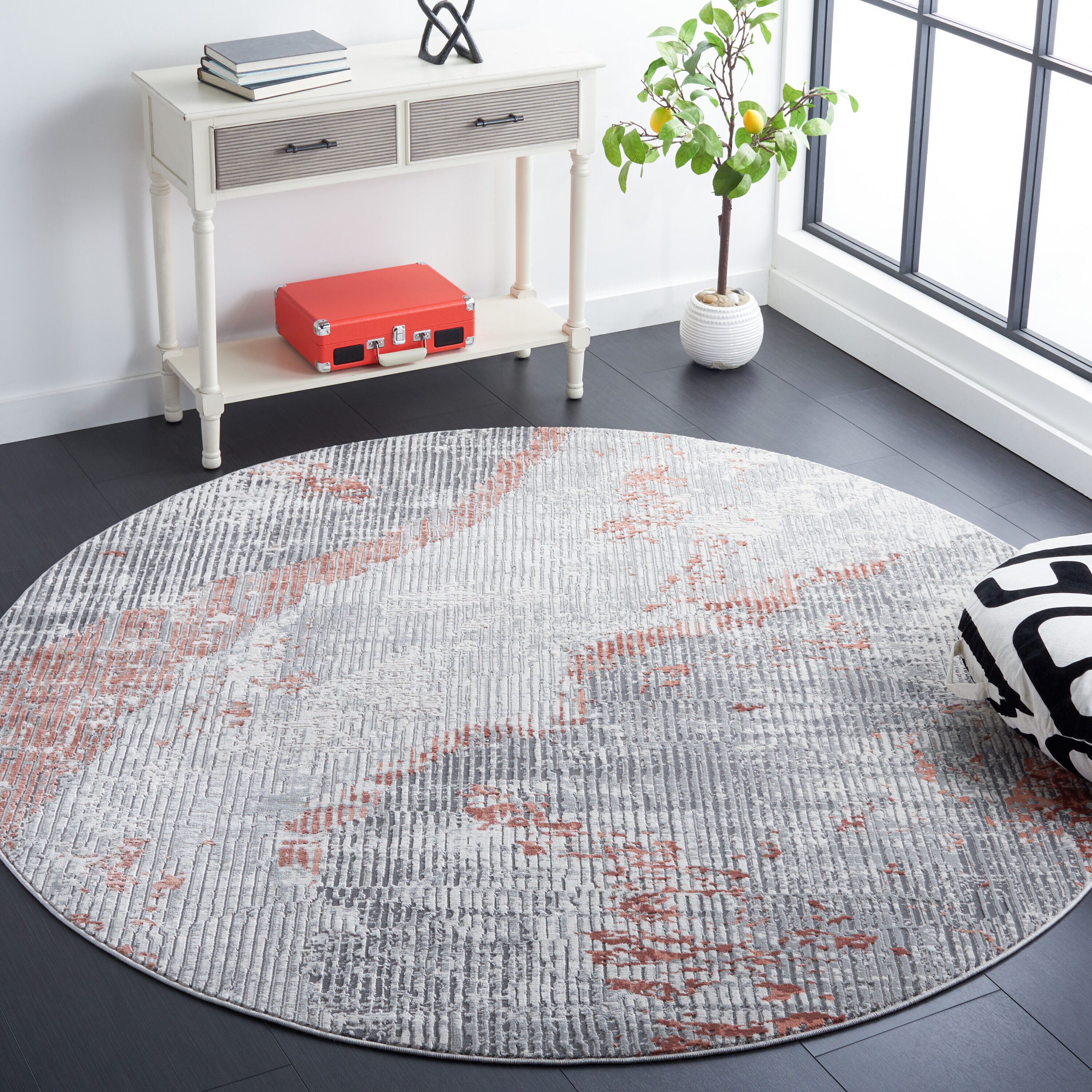 Safavieh - Invista 517F Grey/Light Grey 7 x 7 Area rug