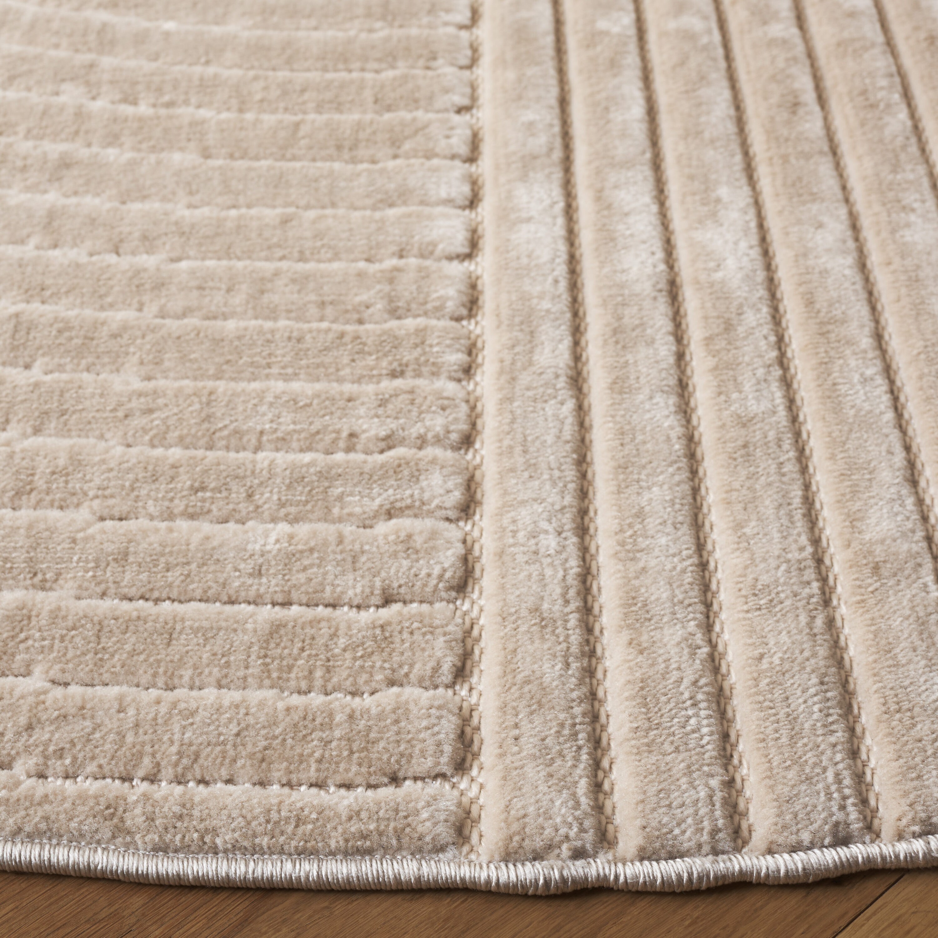 Safavieh SLE674B-5R rugs - View #3