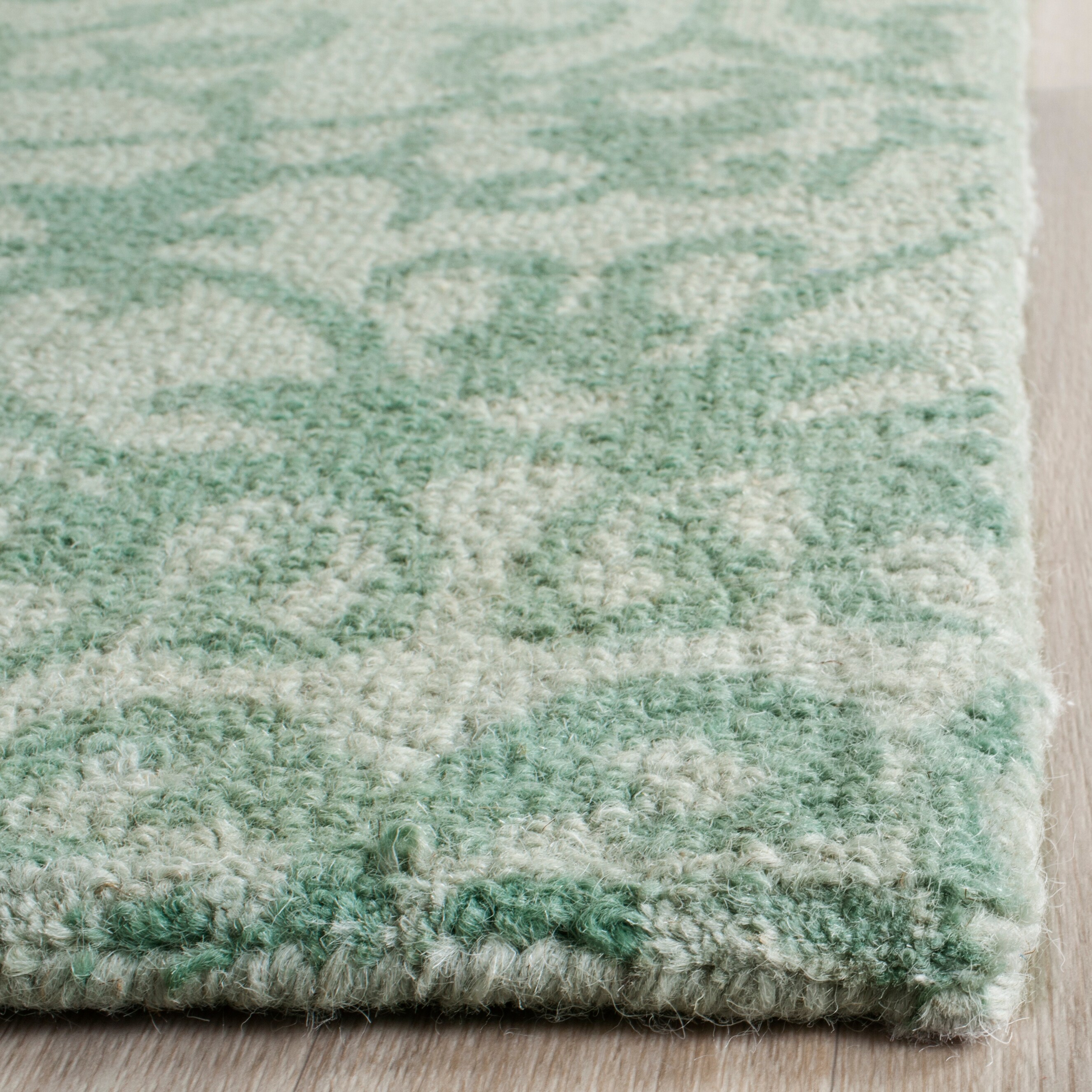 Safavieh RVT101C-4 rugs - View #3