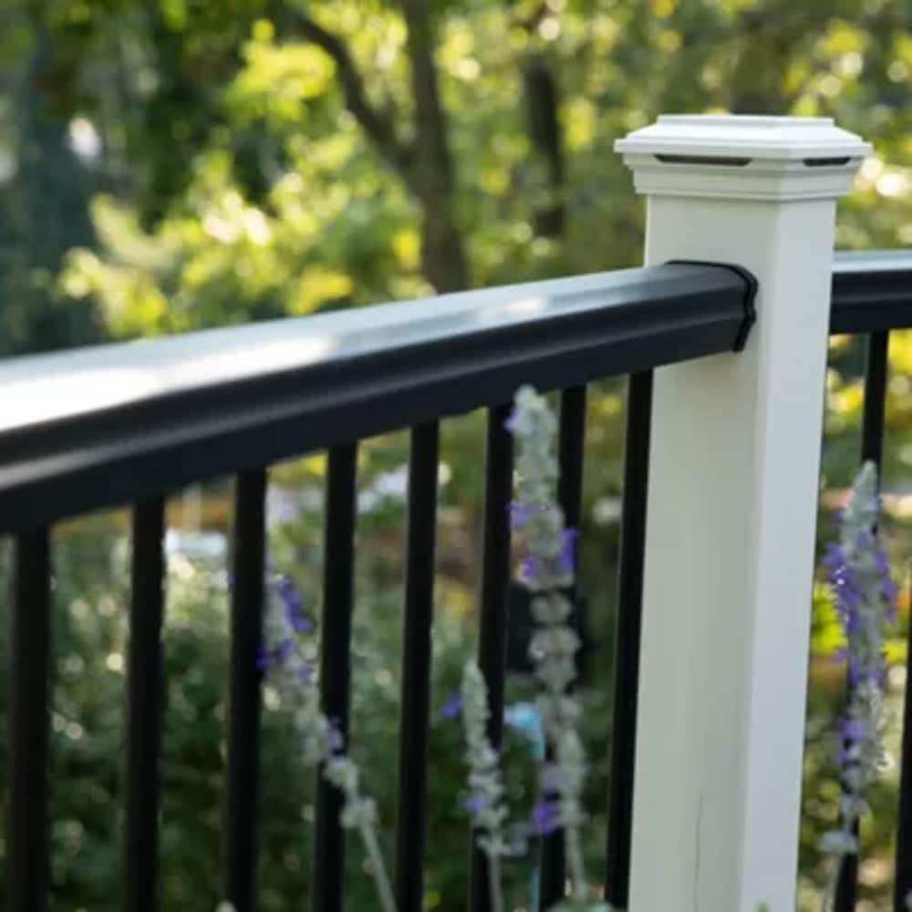 Trex BKRD0642HRKFS railings - View #2