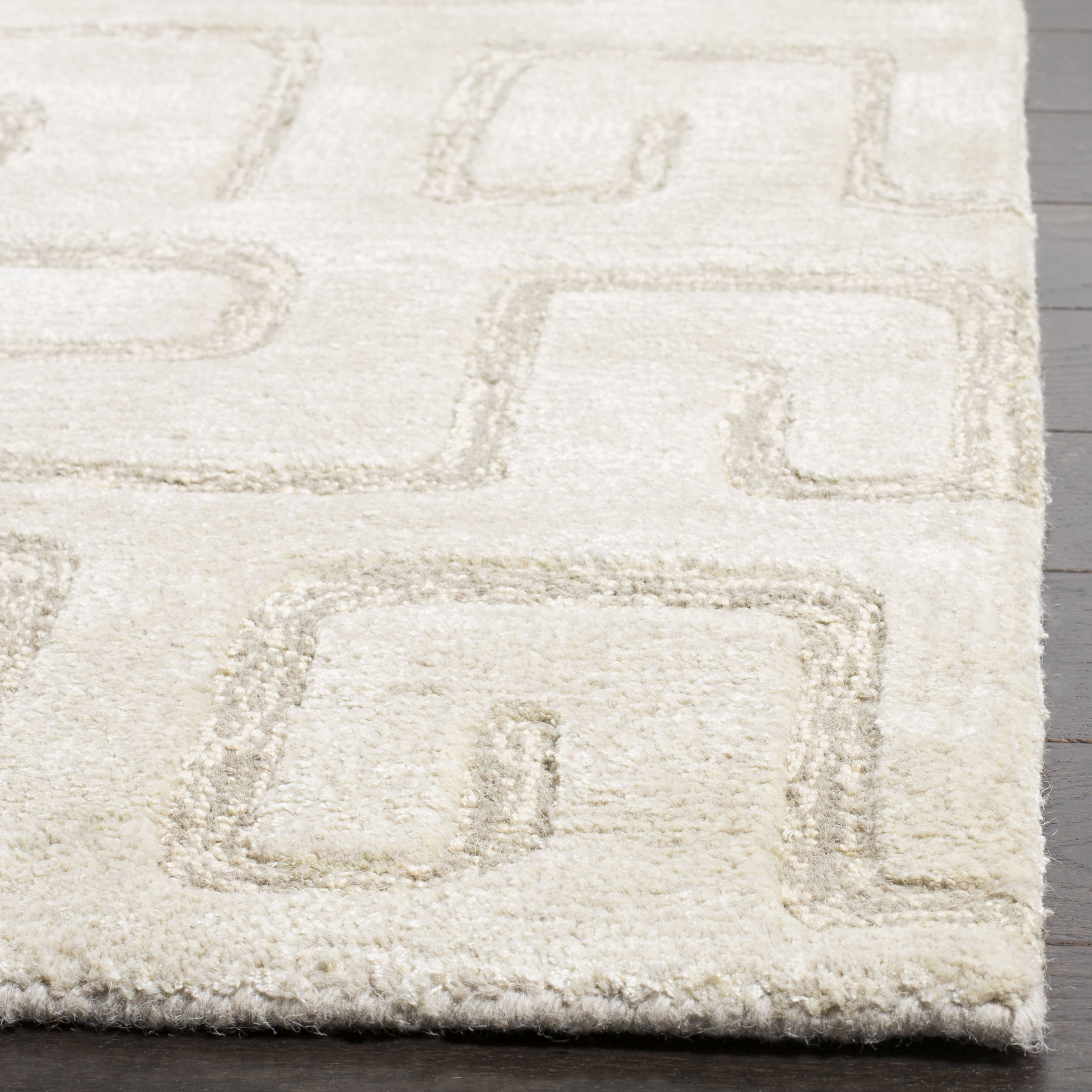 Safavieh SOH416D-5 rugs - View #3