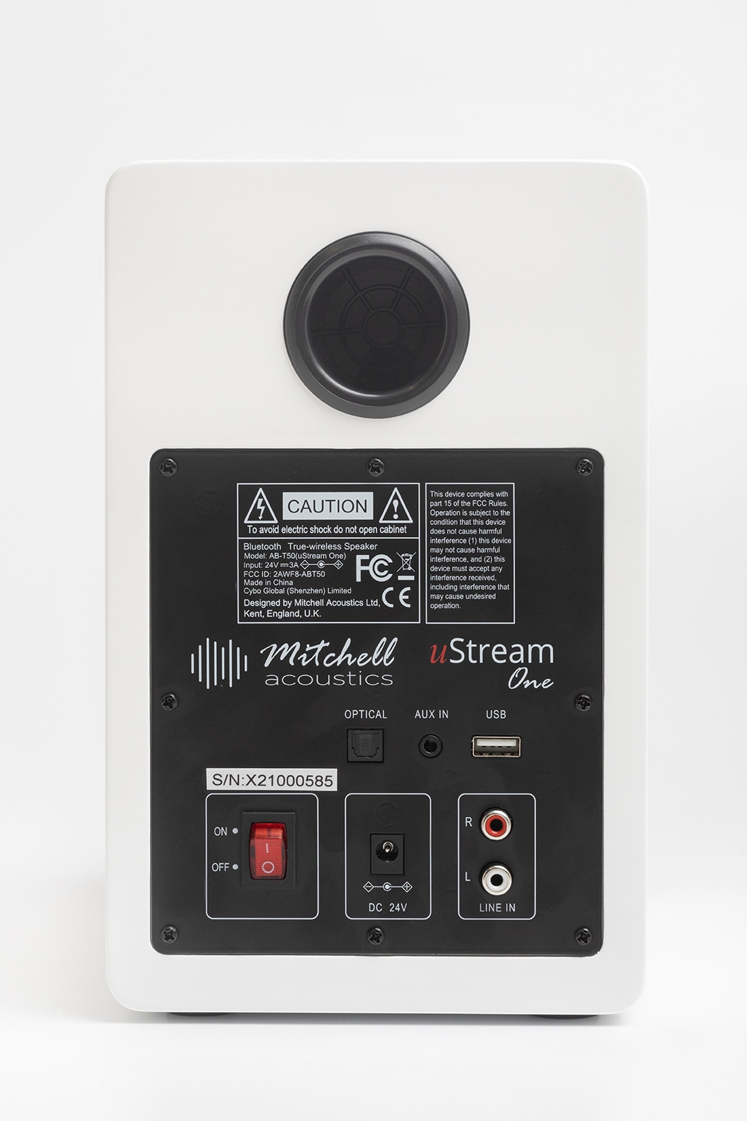 Mitchell Acoustics USTREAMONEWH Portable-Speakers - View #3
