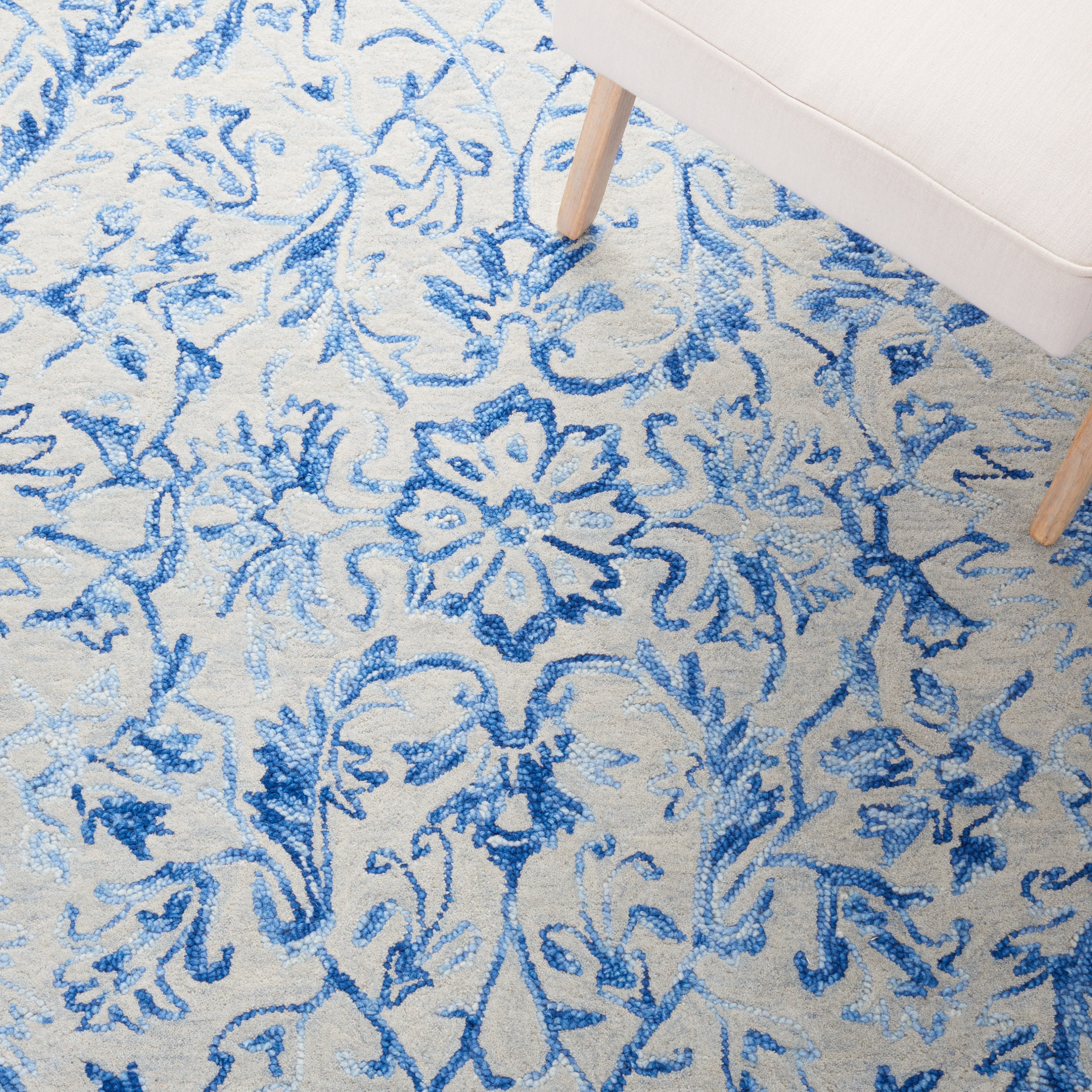 Hand-Tufted Blue and Beige Wool 4' x 6' Area Rug