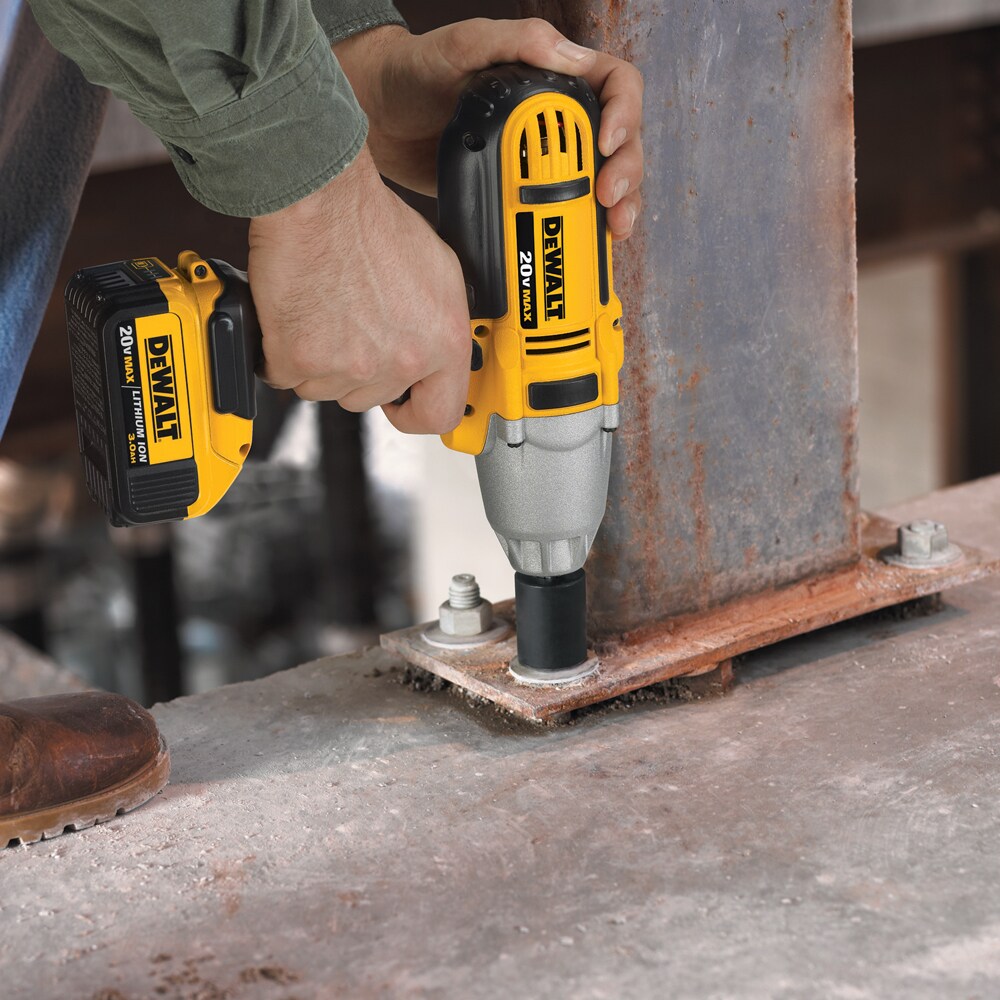 DEWALT DCF889M2 Cordless-Impact-Wrenches - View #5