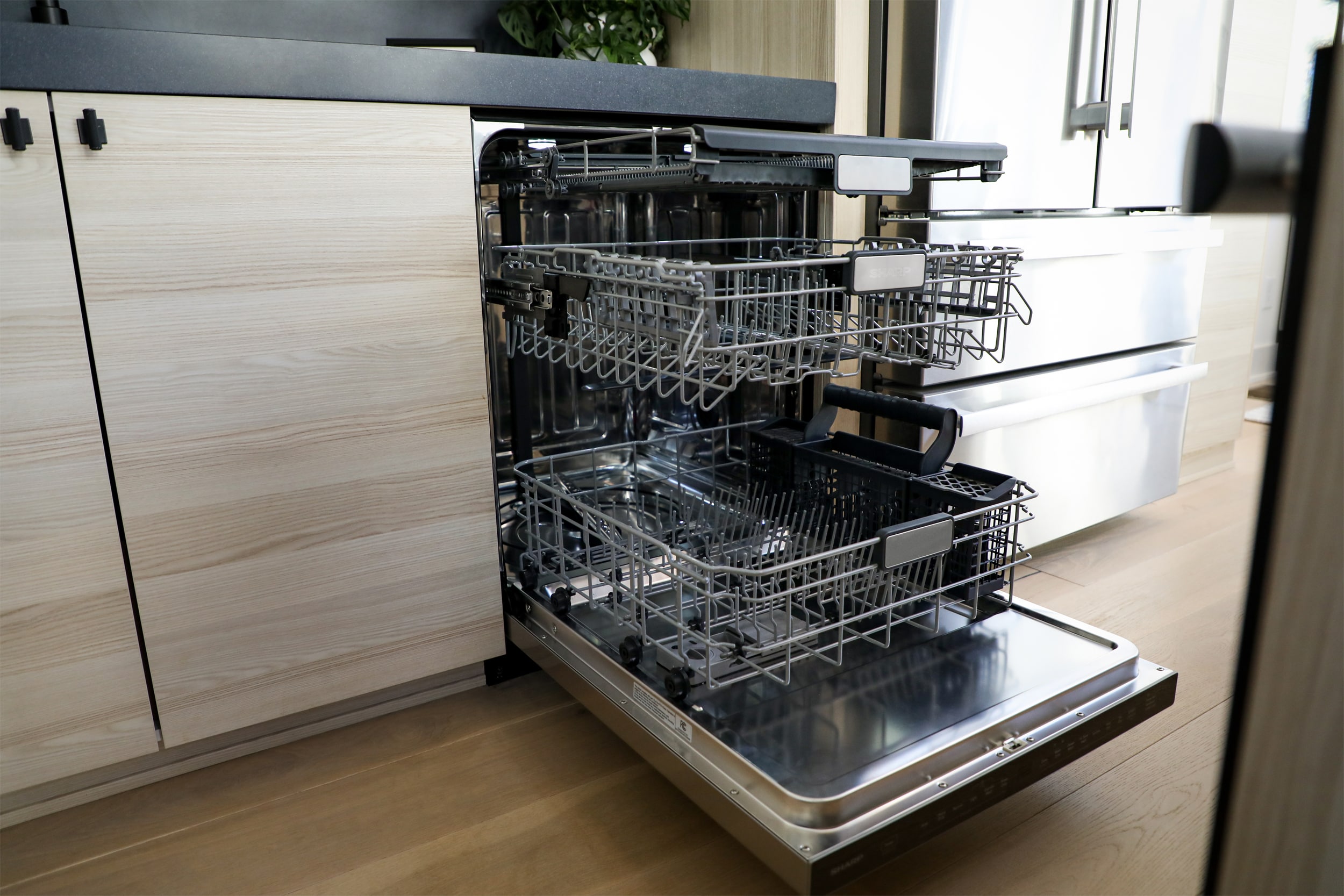 Sharp SDW6767HS Builtin-Dish - View #16