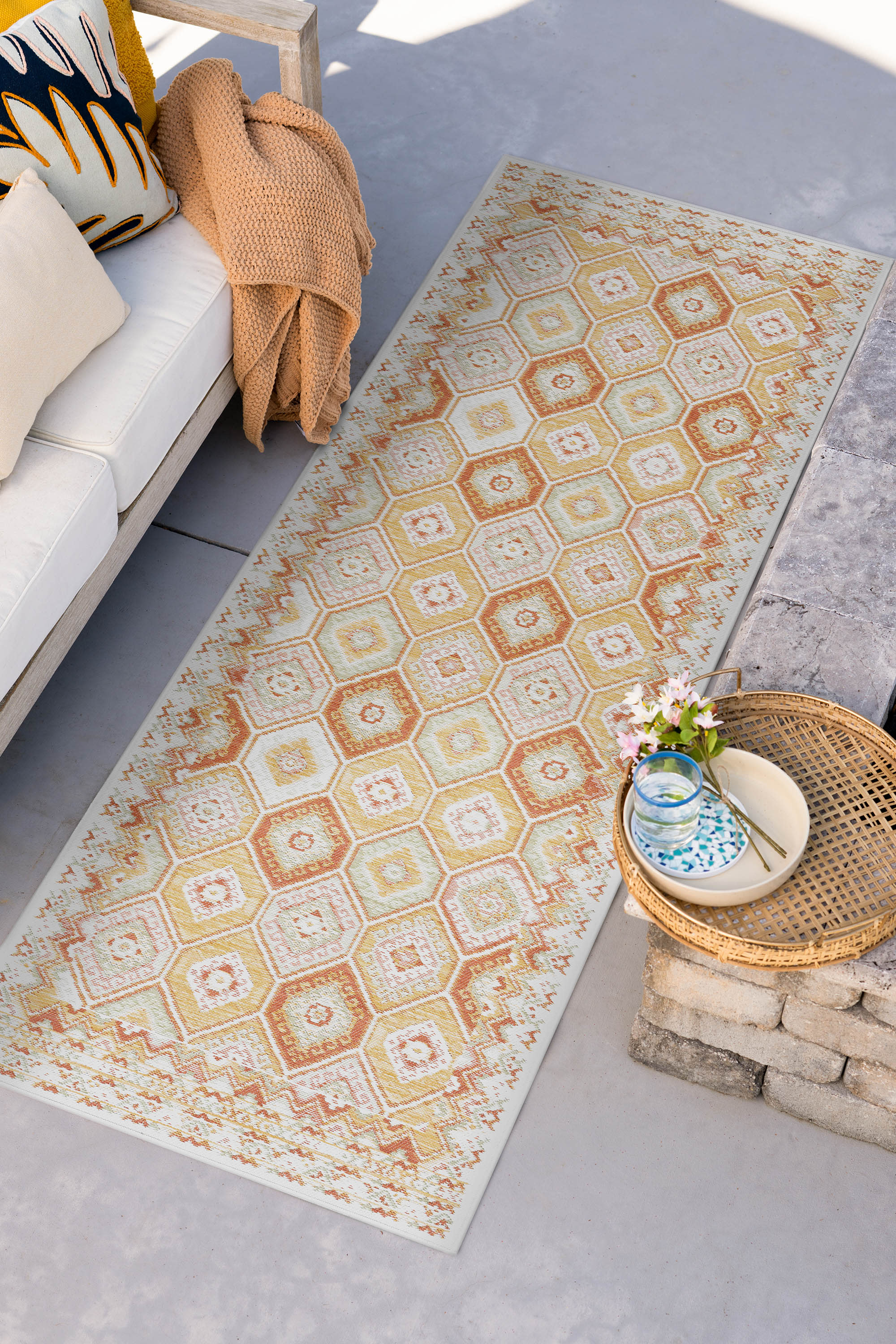 Tayse FLO1022 2X8 Flora 2 x 8 (ft) Loomed Polypropylene Orange Rectangular Indoor/Outdoor Runner rug