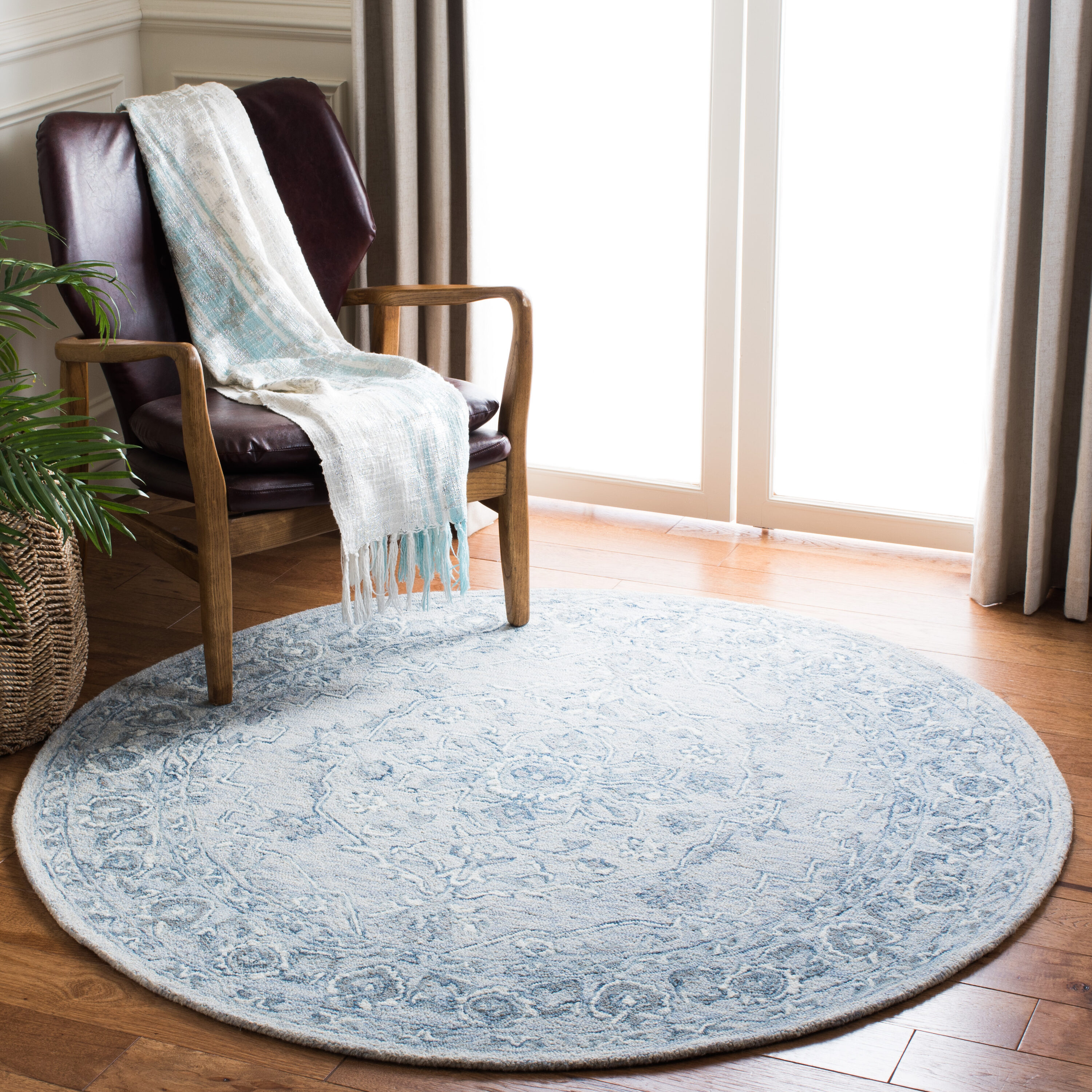  Micro Loop 504 Light Blue/Ivory Traditional 5ft x 5ft Round Rug