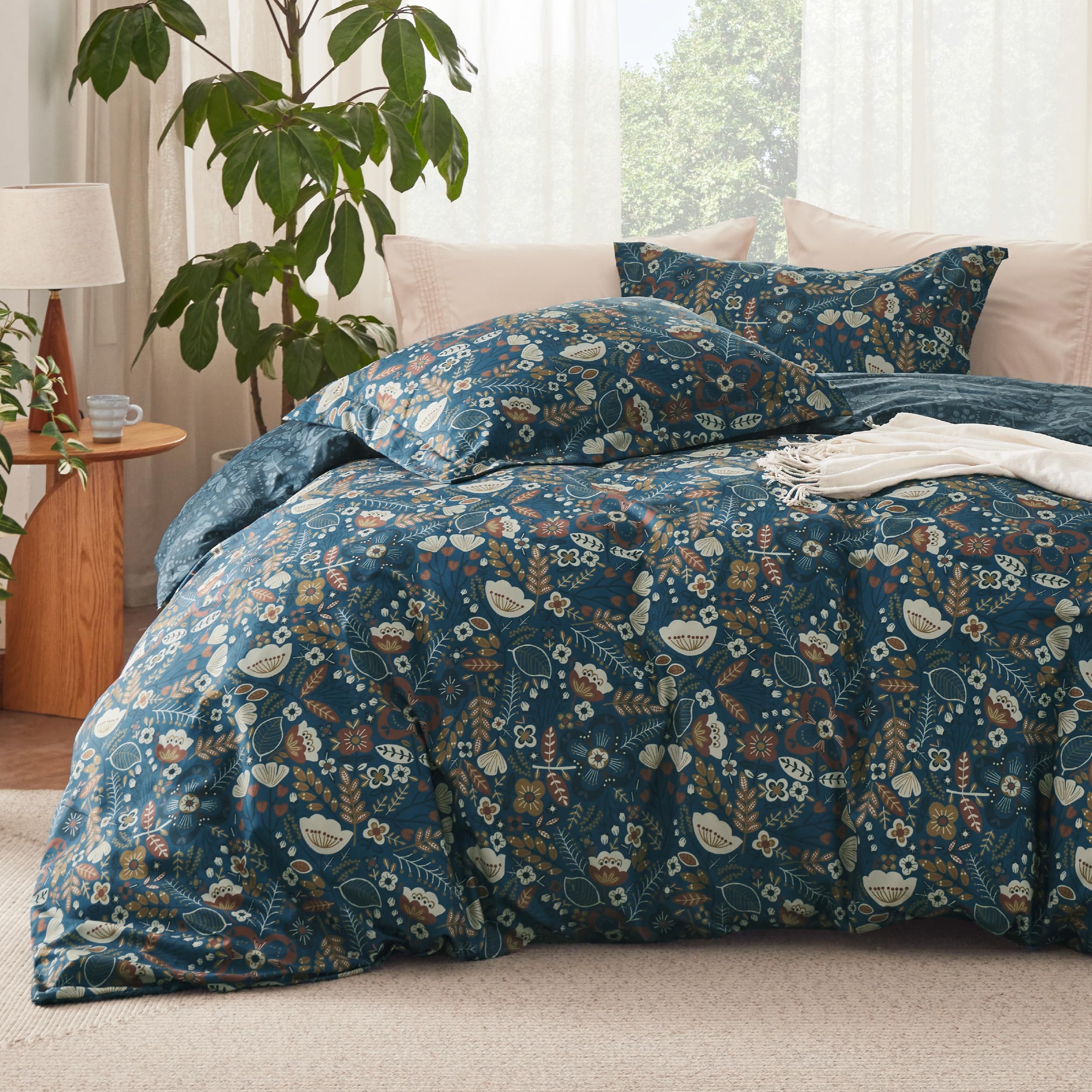 Bedsure 90x90 Queen 3-Piece Blue Floral Duvet Cover Set