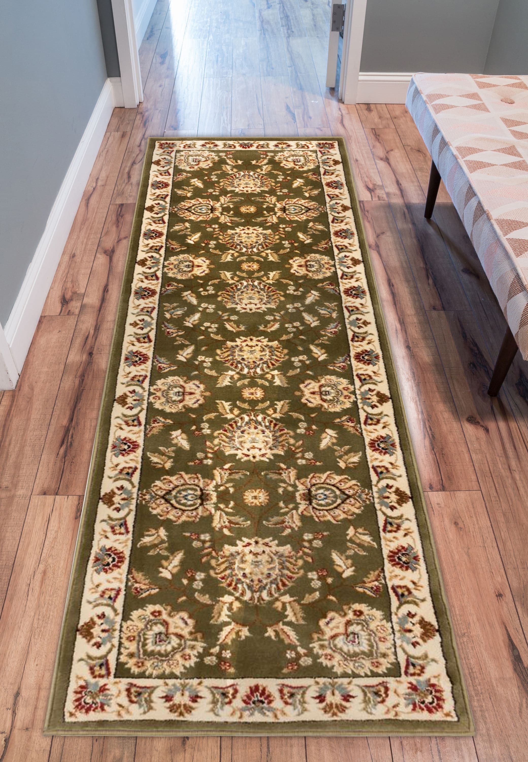 Well Woven 36052 2 x 8 (ft) Loomed Polypropylene Green Rectangular Indoor Medallion Persian Runner rug