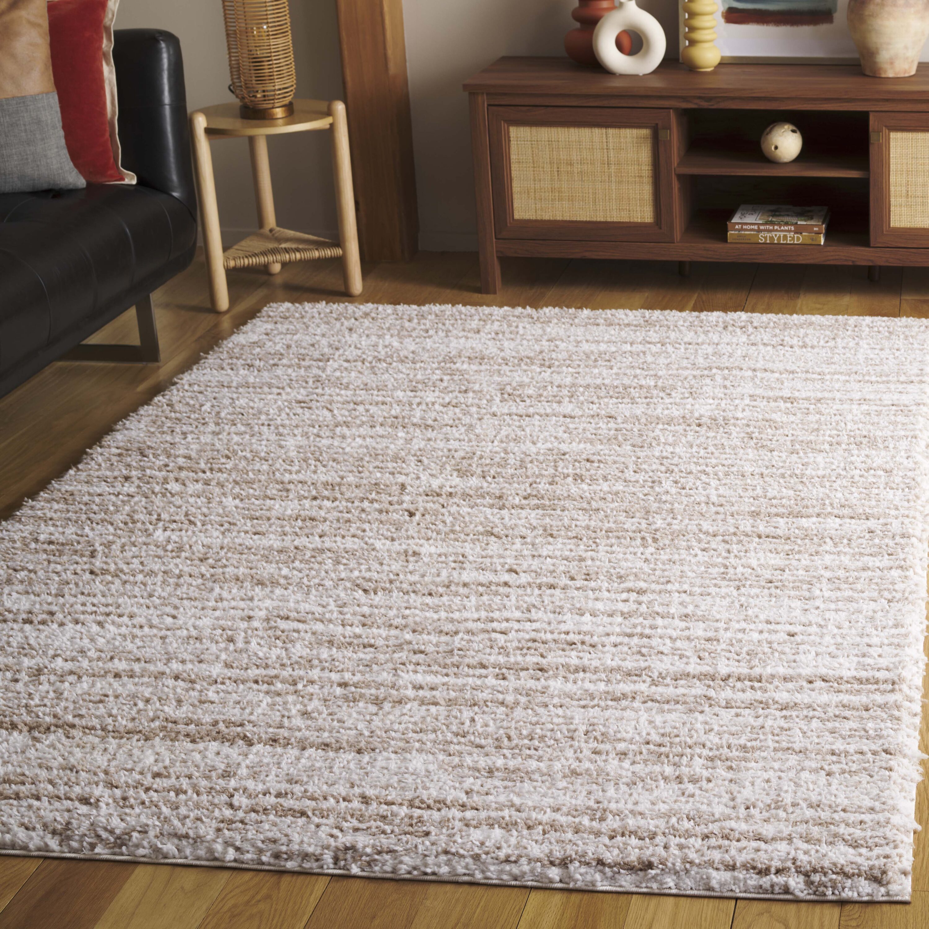 Rumi Shag 110B Ivory / Beige 4ft x 6ft
