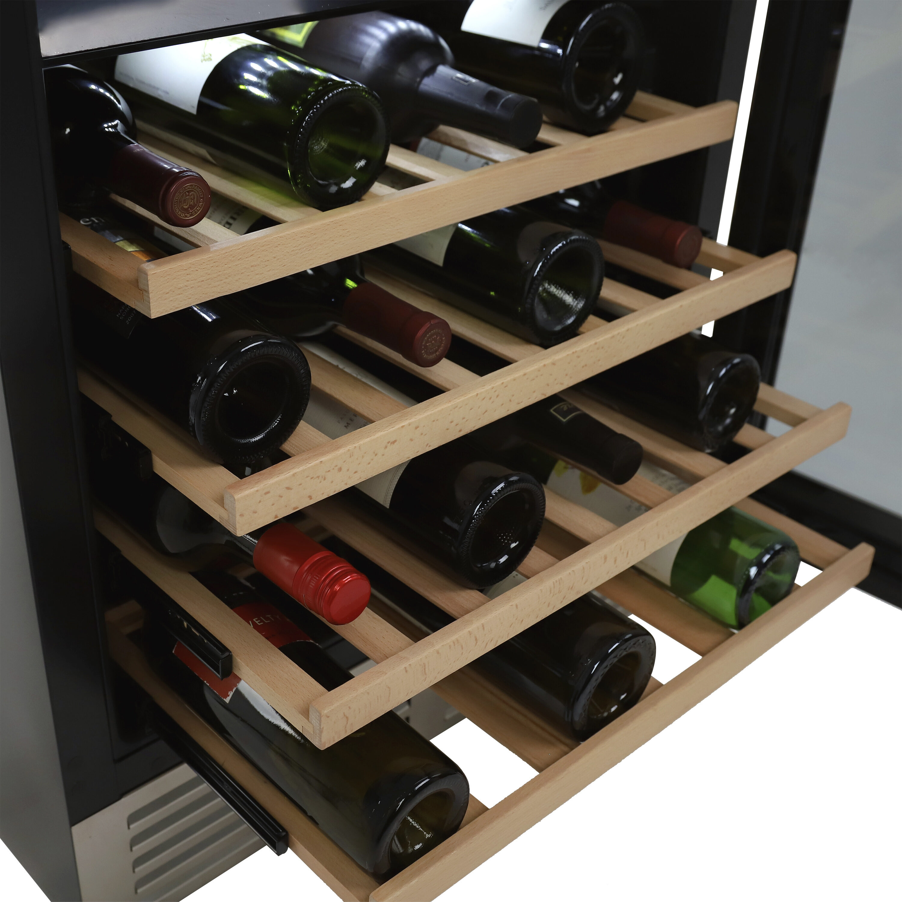 Avanti WCD46DZ3S Wine-Chillers - View #6