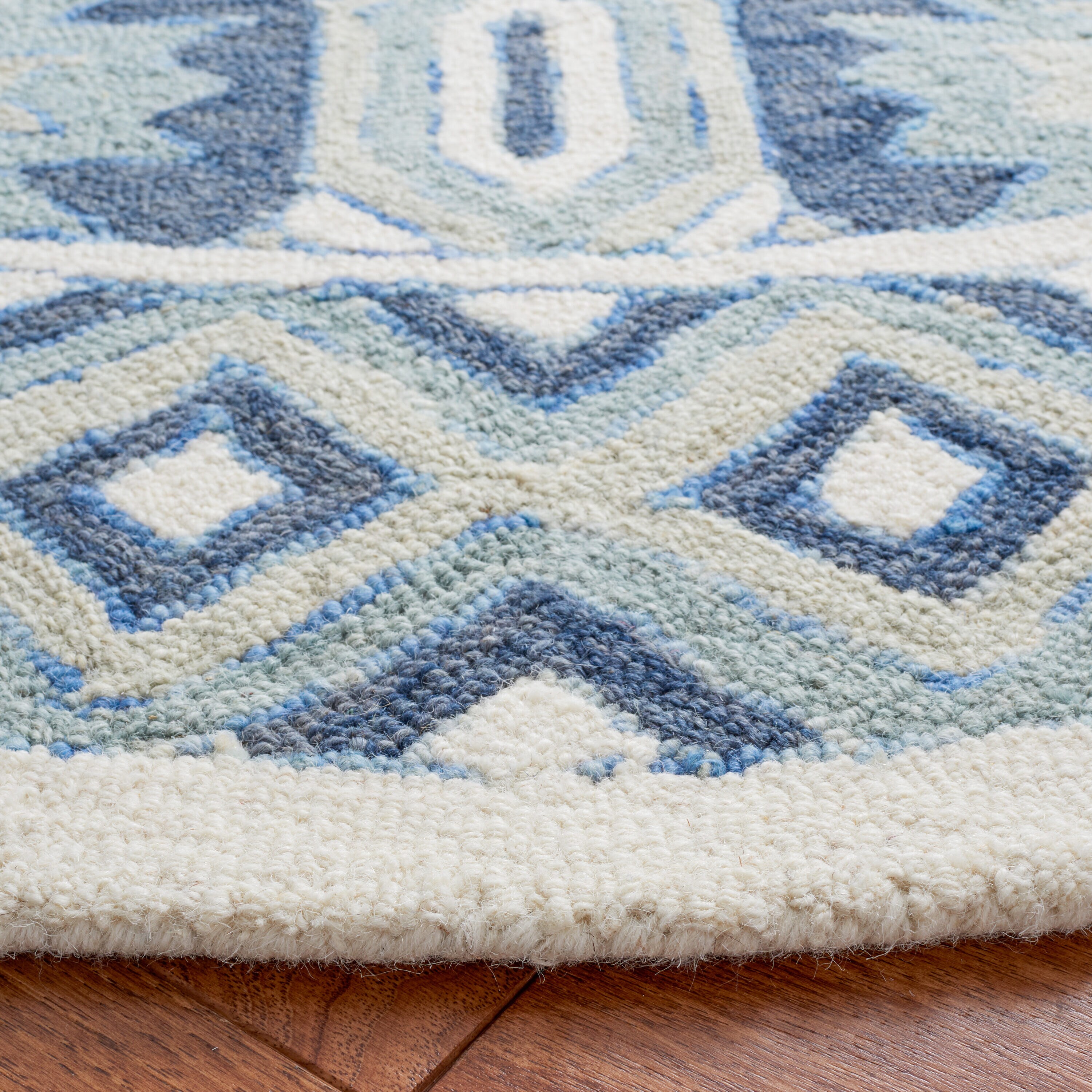Safavieh MET123M-6R rugs - View #3