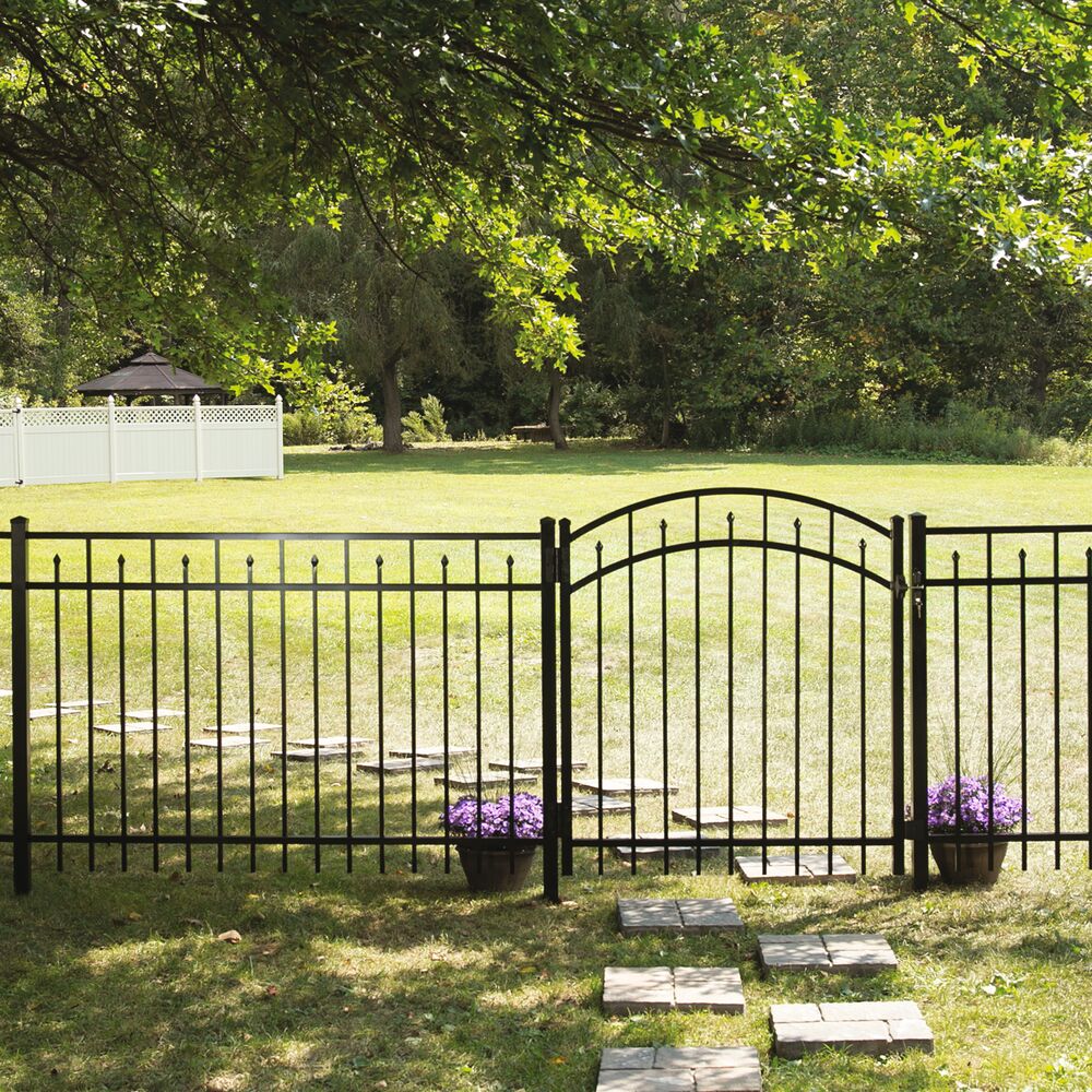 Freedom Concord 6-ft W Black Aluminum Spaced Picket Flat-top Decorative Fence Panel