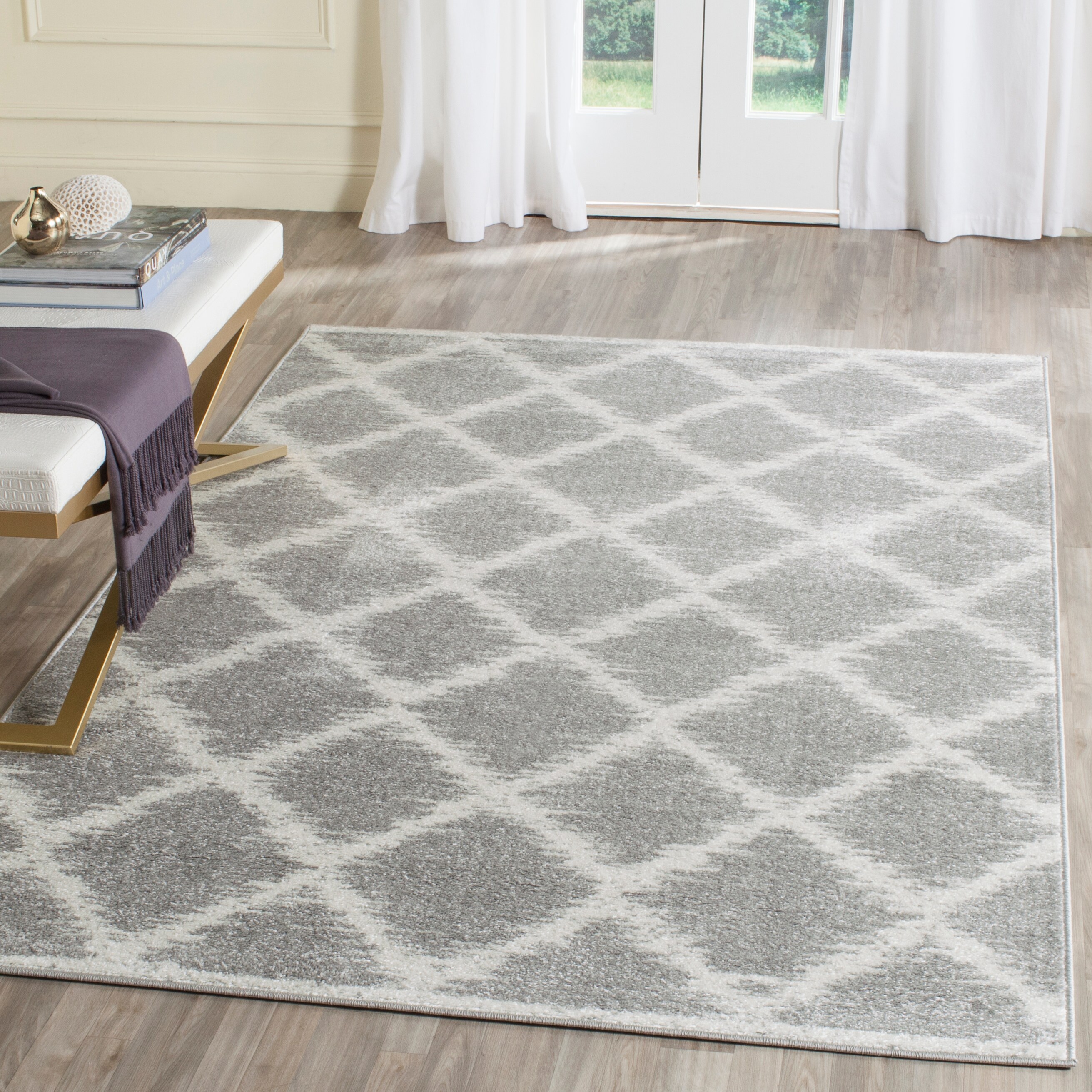Safavieh ADR120B-6SQ Adirondack Lunden 6 x 6 (ft) Loomed Polypropylene Silver/Ivory Square Indoor Trellis Lodge Area rug