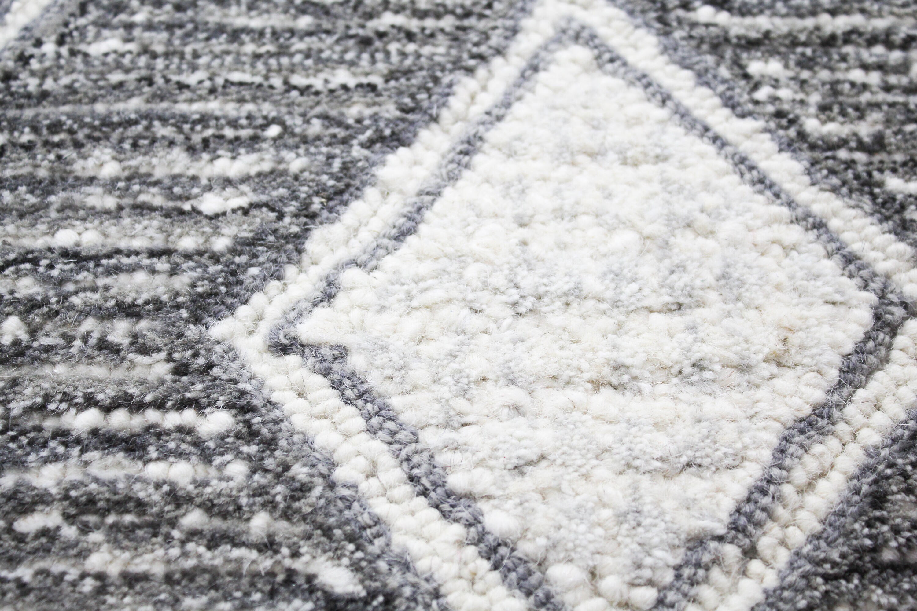Bashian 649652295343 rugs - View #4