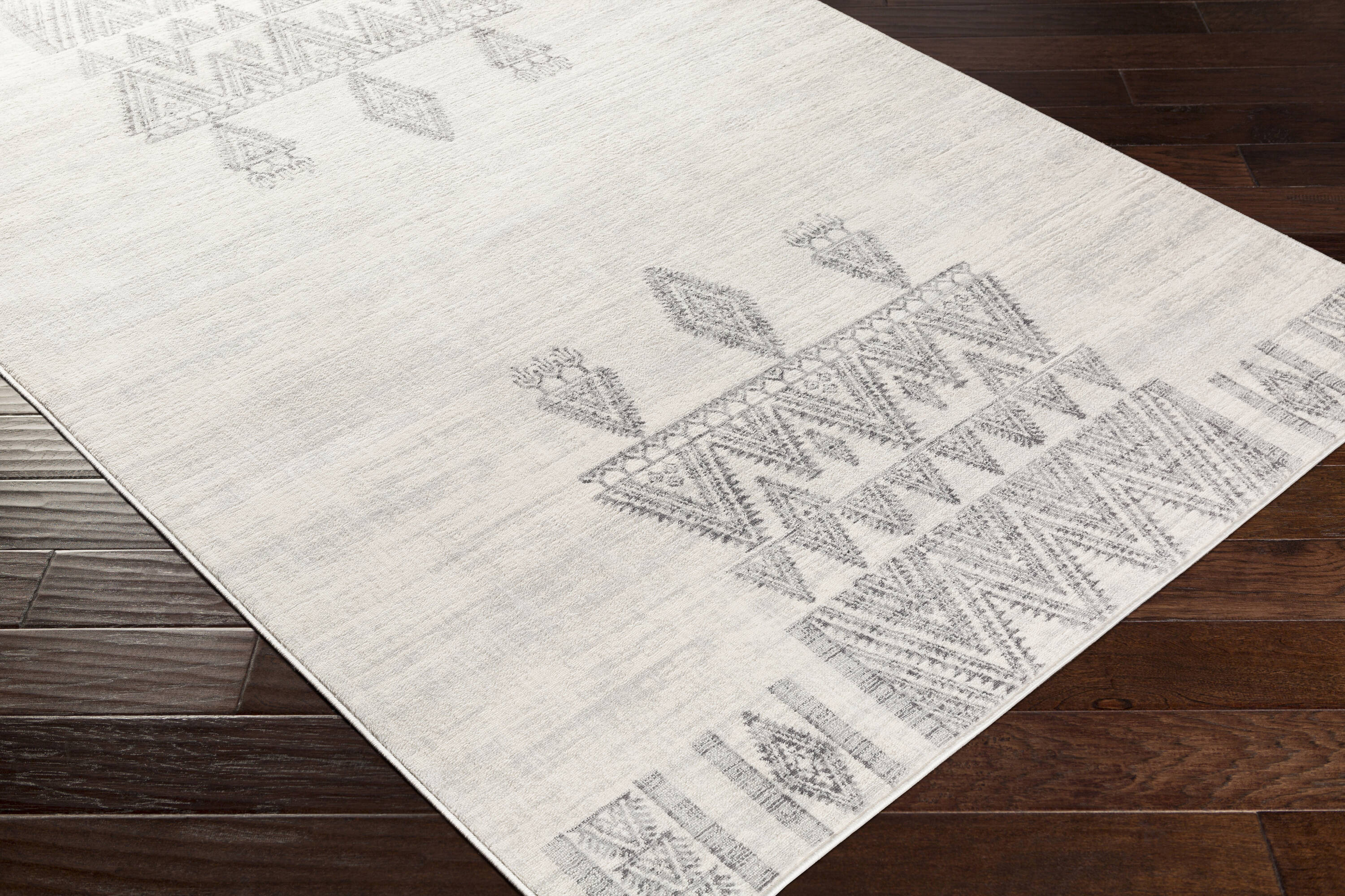 Livabliss ROM2325-71010 rugs - View #6